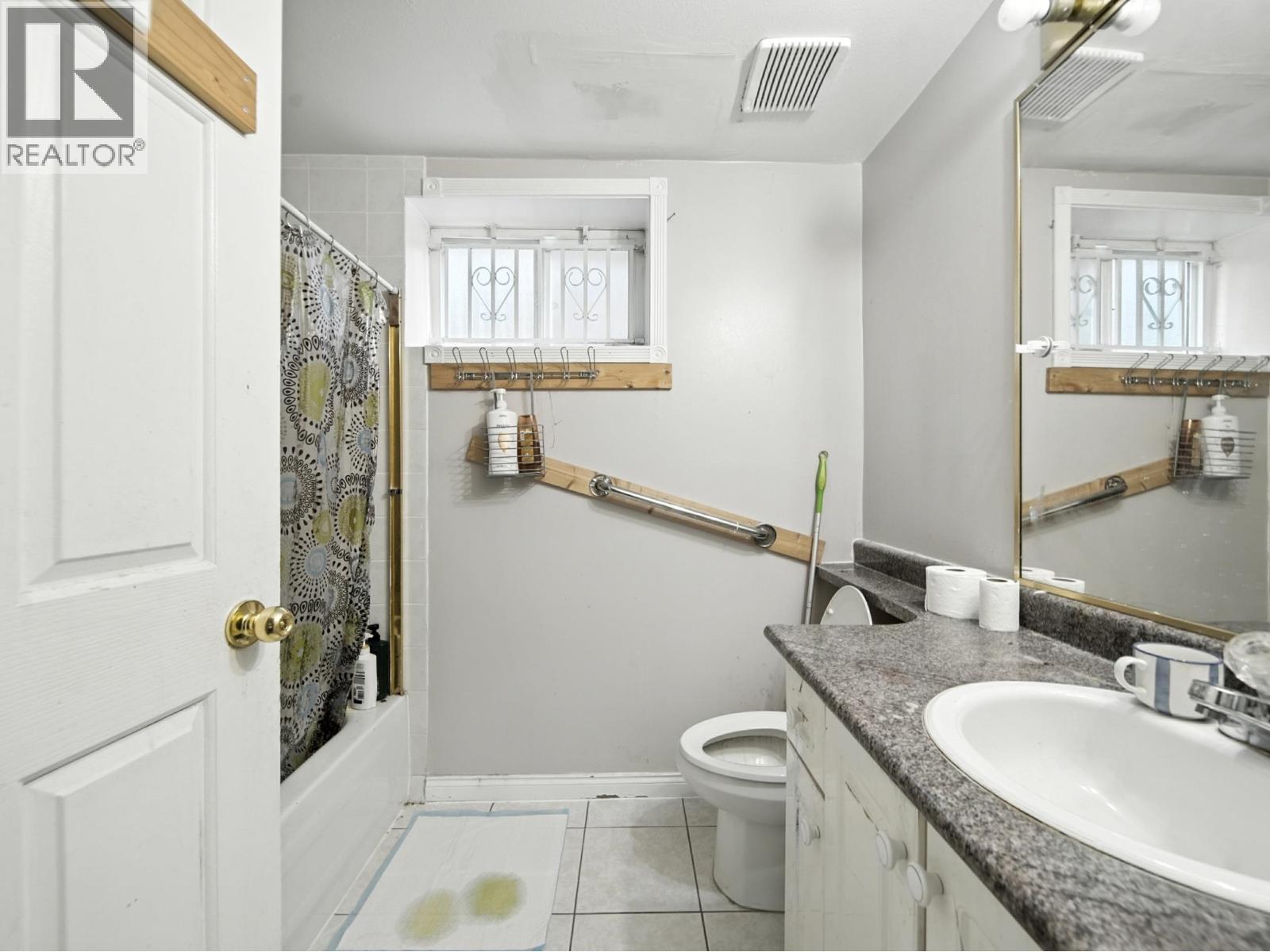 2228 E 40th Avenue, Vancouver, British Columbia  V5P 1J5 - Photo 34 - R3042771