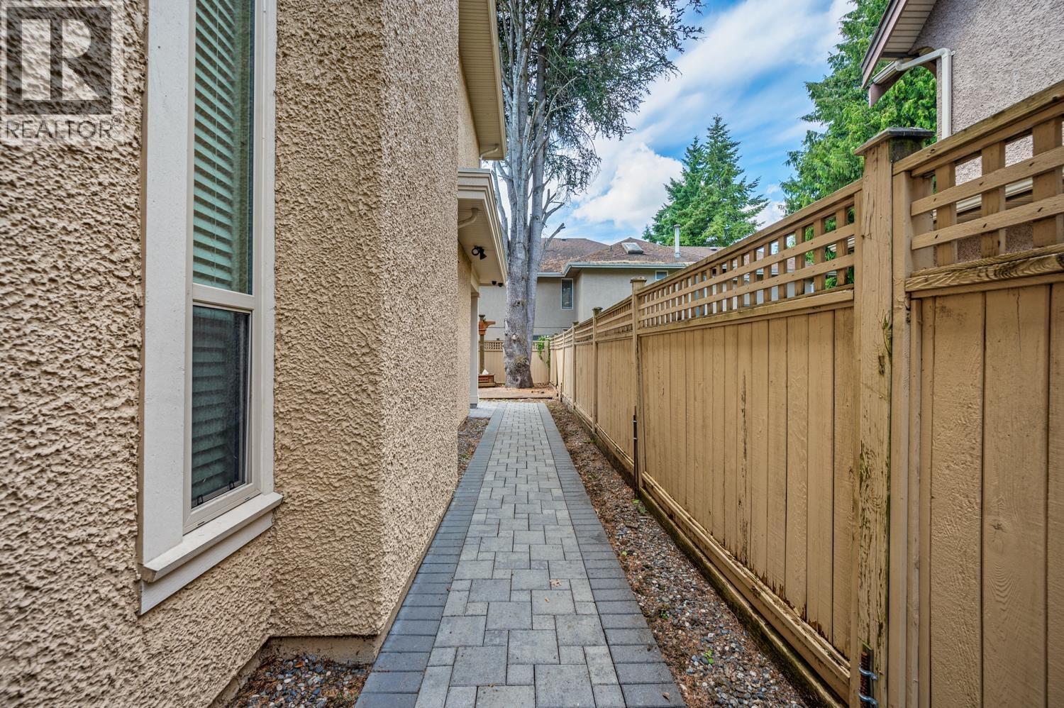 9531 Gilbert Crescent, Richmond, British Columbia  V7E 1H7 - Photo 38 - R3042785