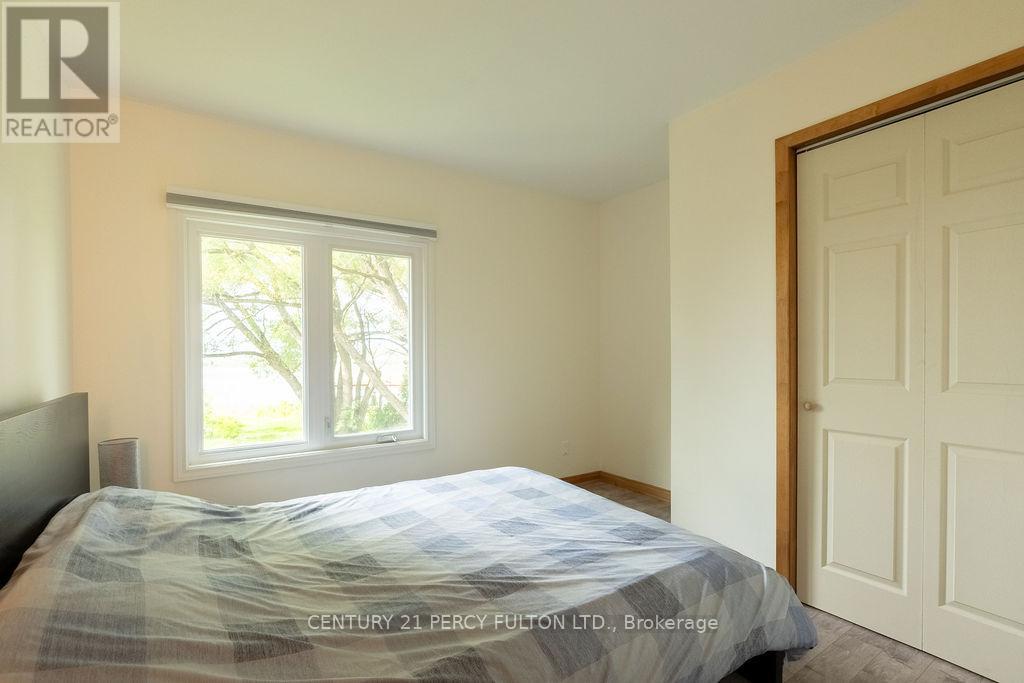 1718 Fairview Drive, Severn, Ontario  L0K 1E0 - Photo 24 - S12375799