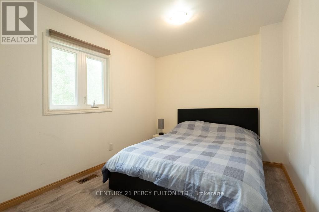 1718 Fairview Drive, Severn, Ontario  L0K 1E0 - Photo 31 - S12375799