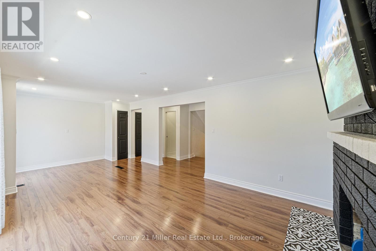 1363 Harmsworth Square, Oakville, Ontario  L6H 3E7 - Photo 26 - W12362599