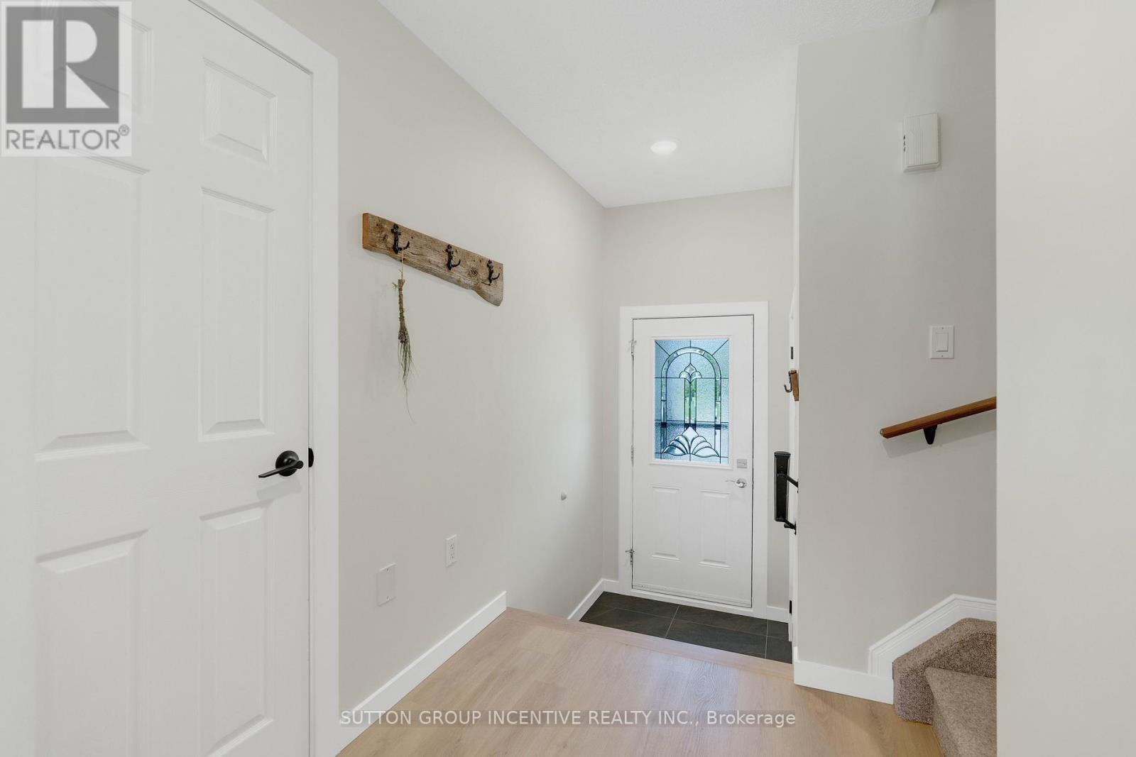 822 Coral Springs Lane, Midland, Ontario  L4R 0A1 - Photo 5 - S12332167