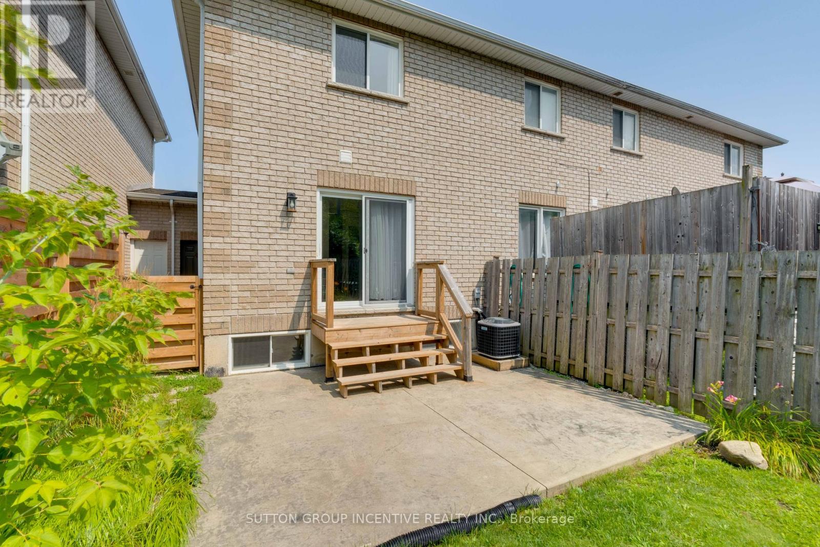 822 Coral Springs Lane, Midland, Ontario  L4R 0A1 - Photo 34 - S12332167