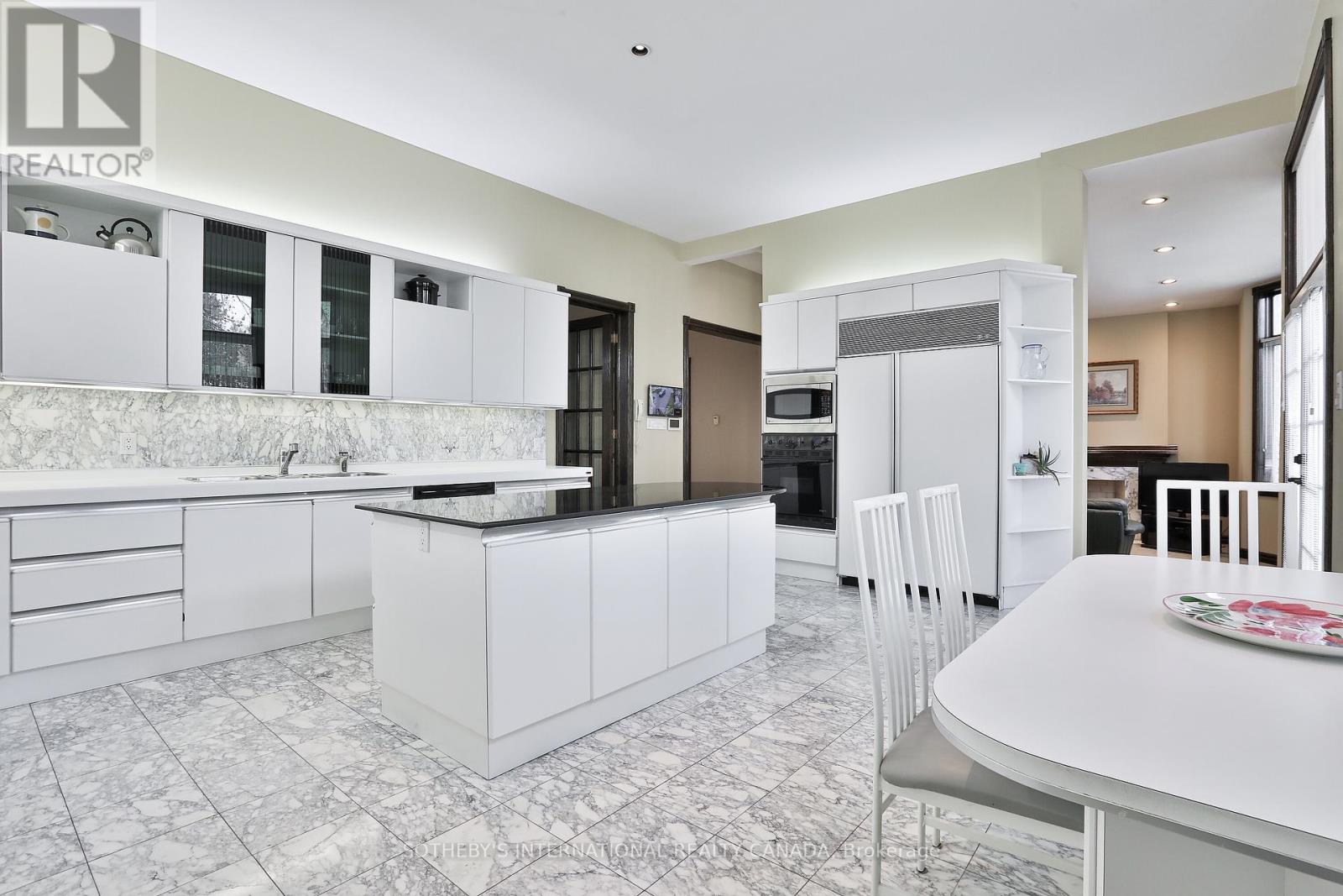 290 Byng Avenue, Toronto, Ontario  M2N 4L3 - Photo 17 - C12376564