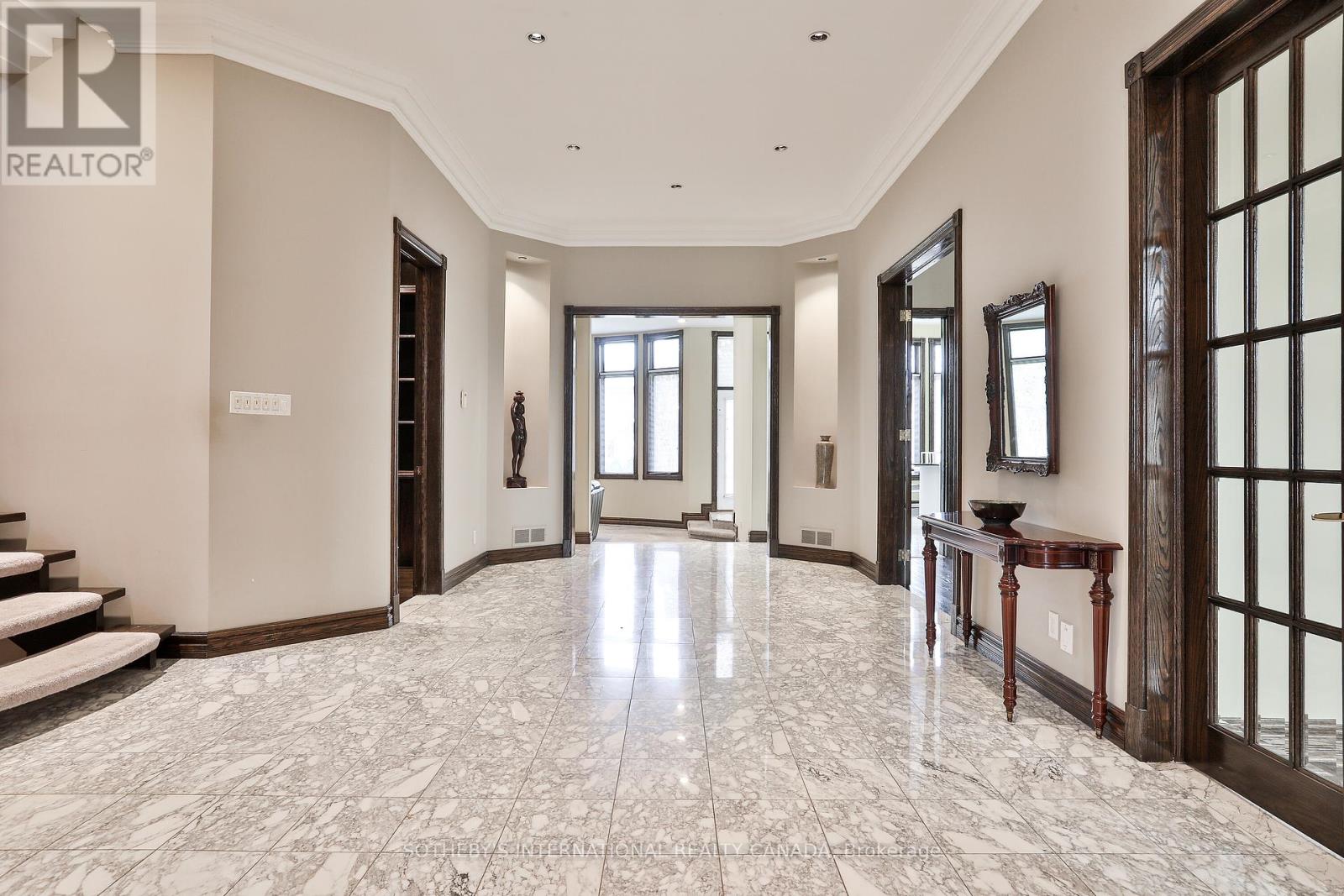 290 Byng Avenue, Toronto, Ontario  M2N 4L3 - Photo 2 - C12376564
