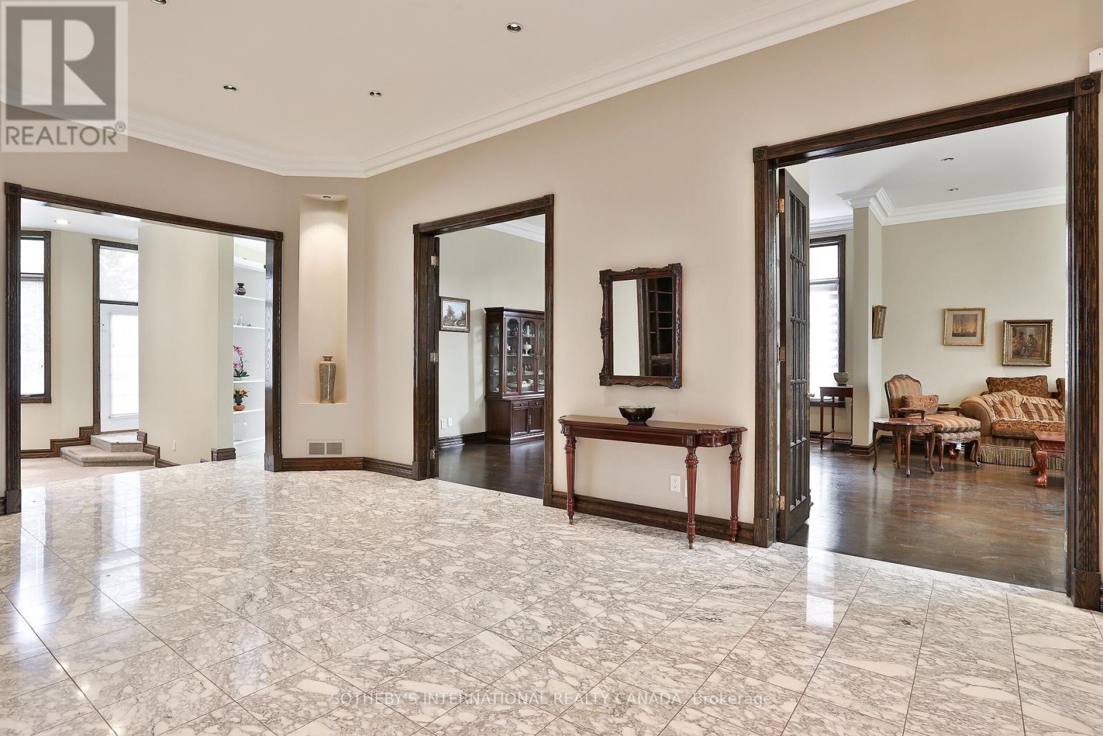 290 Byng Avenue, Toronto, Ontario  M2N 4L3 - Photo 3 - C12376564
