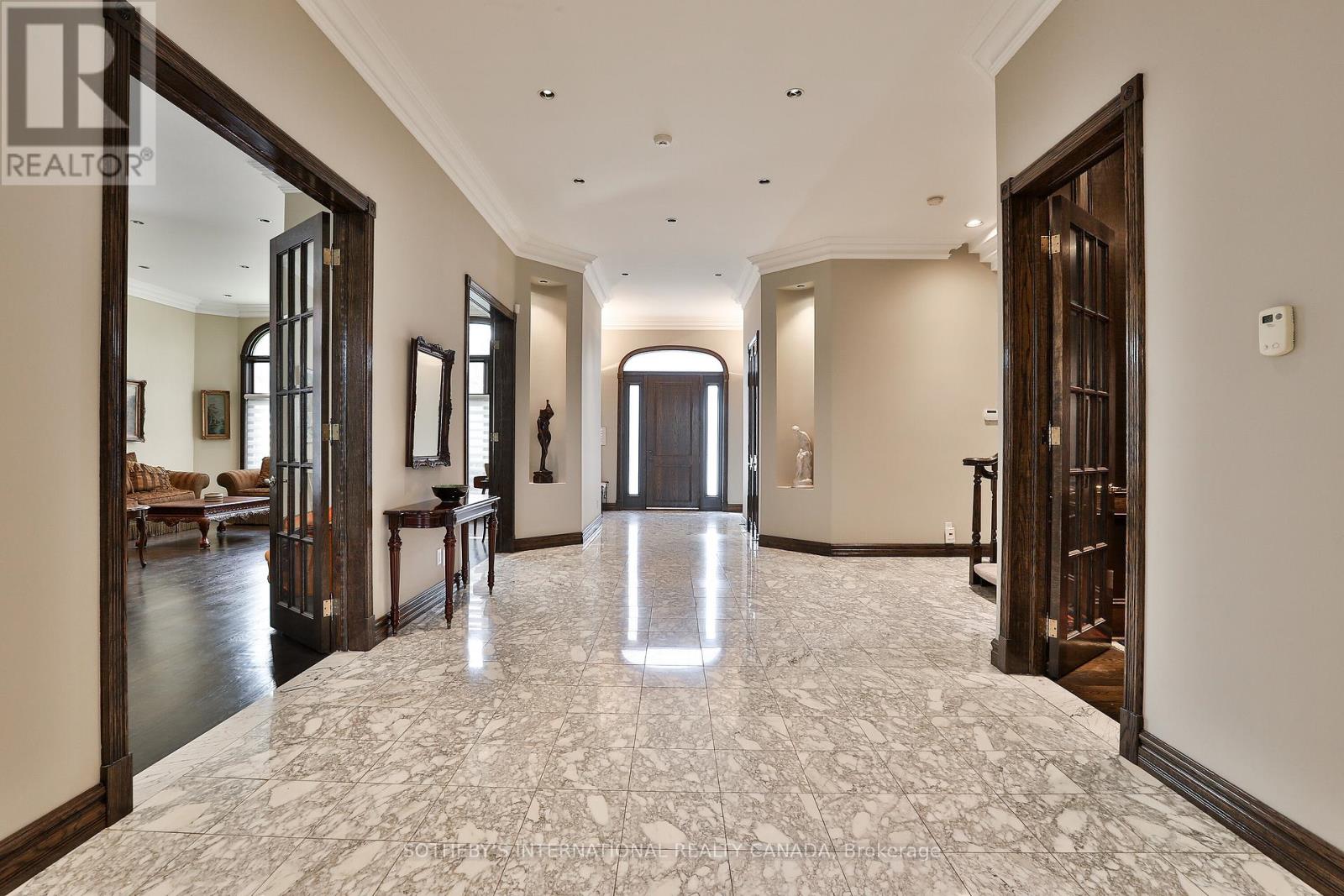 290 Byng Avenue, Toronto, Ontario  M2N 4L3 - Photo 5 - C12376564