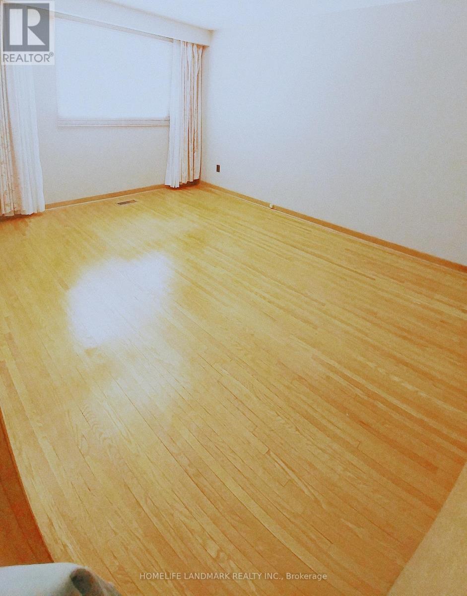 199 Pemberton Avenue, Toronto, Ontario  M2M 1Y9 - Photo 5 - C12376601