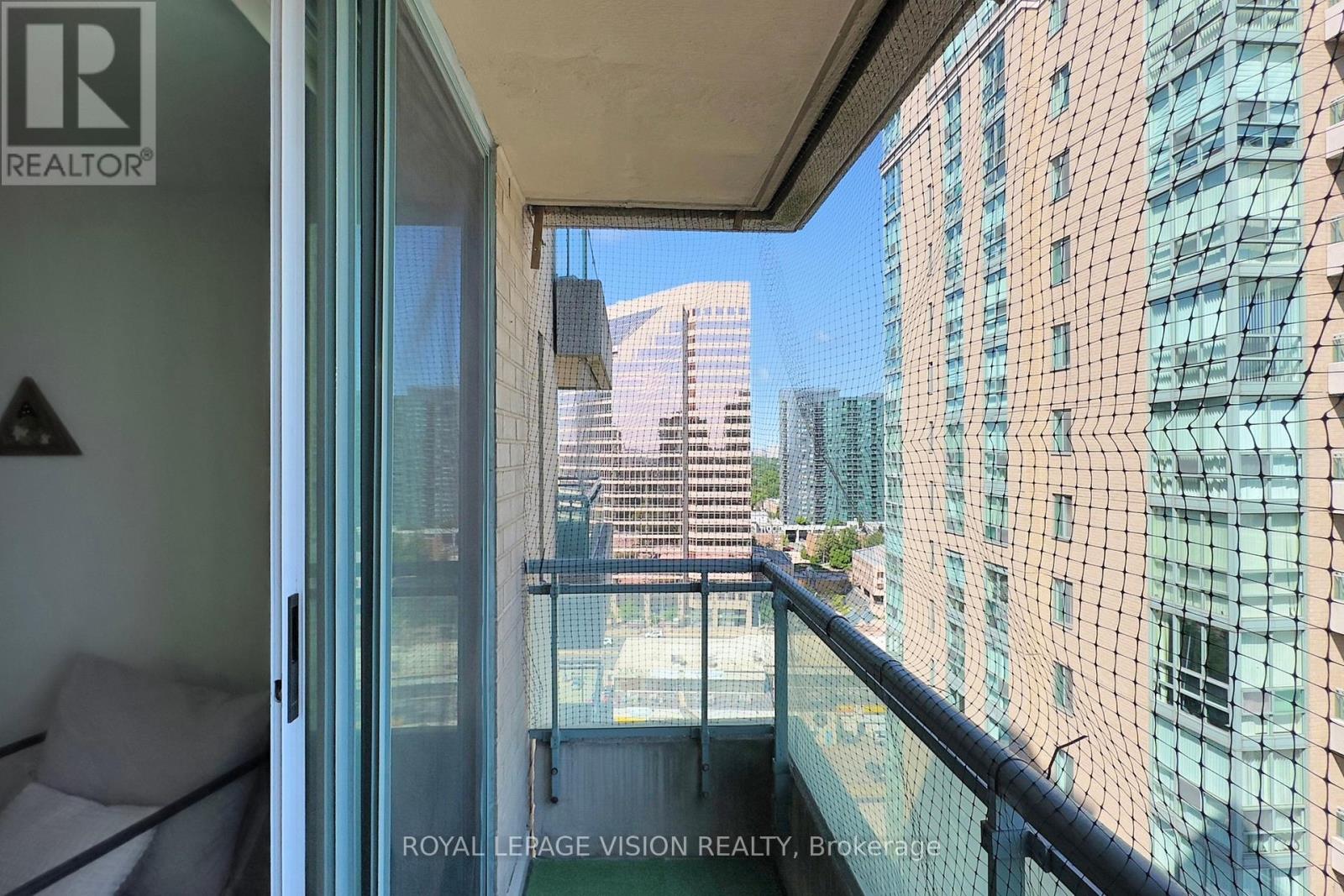 1905 - 3 Pemberton Avenue, Toronto, Ontario  M2M 4M1 - Photo 26 - C12376754
