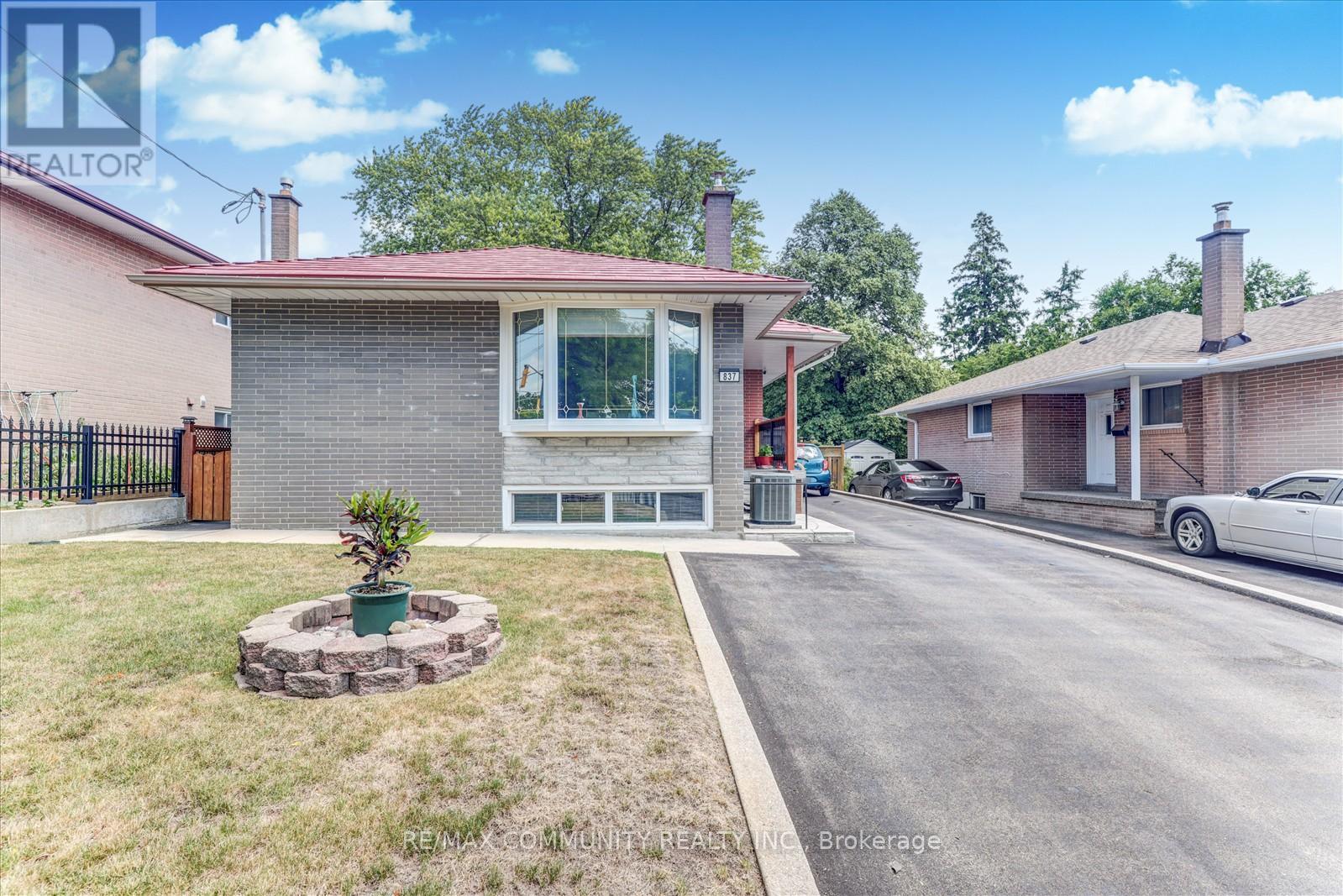 Property at 837 SCARBOROUGH GOLF CLUB ROAD image 4