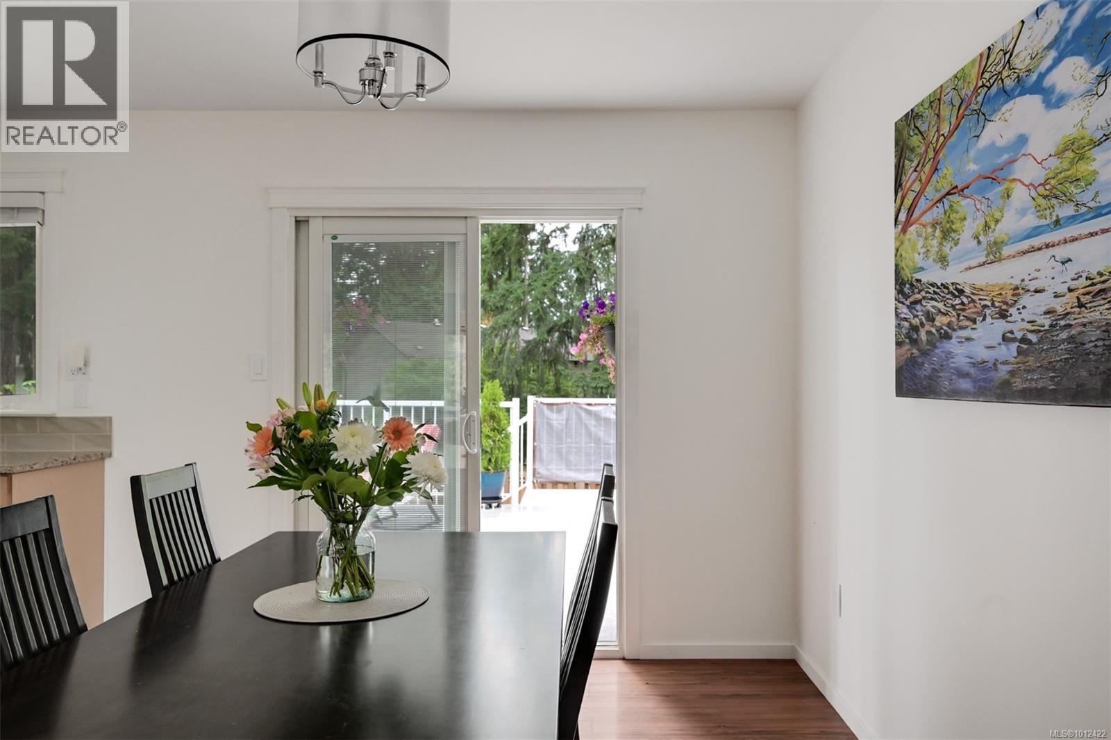 Property at 2874 Pickford Rd image 1