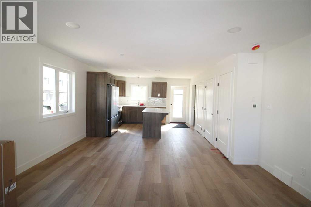 Property at 1015 17A Street S image 5