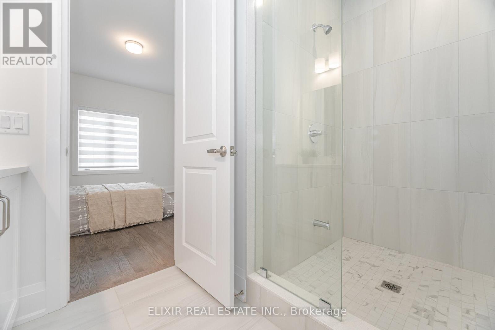 33 Sculpture Garden Lane, Vaughan (Kleinburg), Ontario  L4H 4P1 - Photo 29 - N12376587