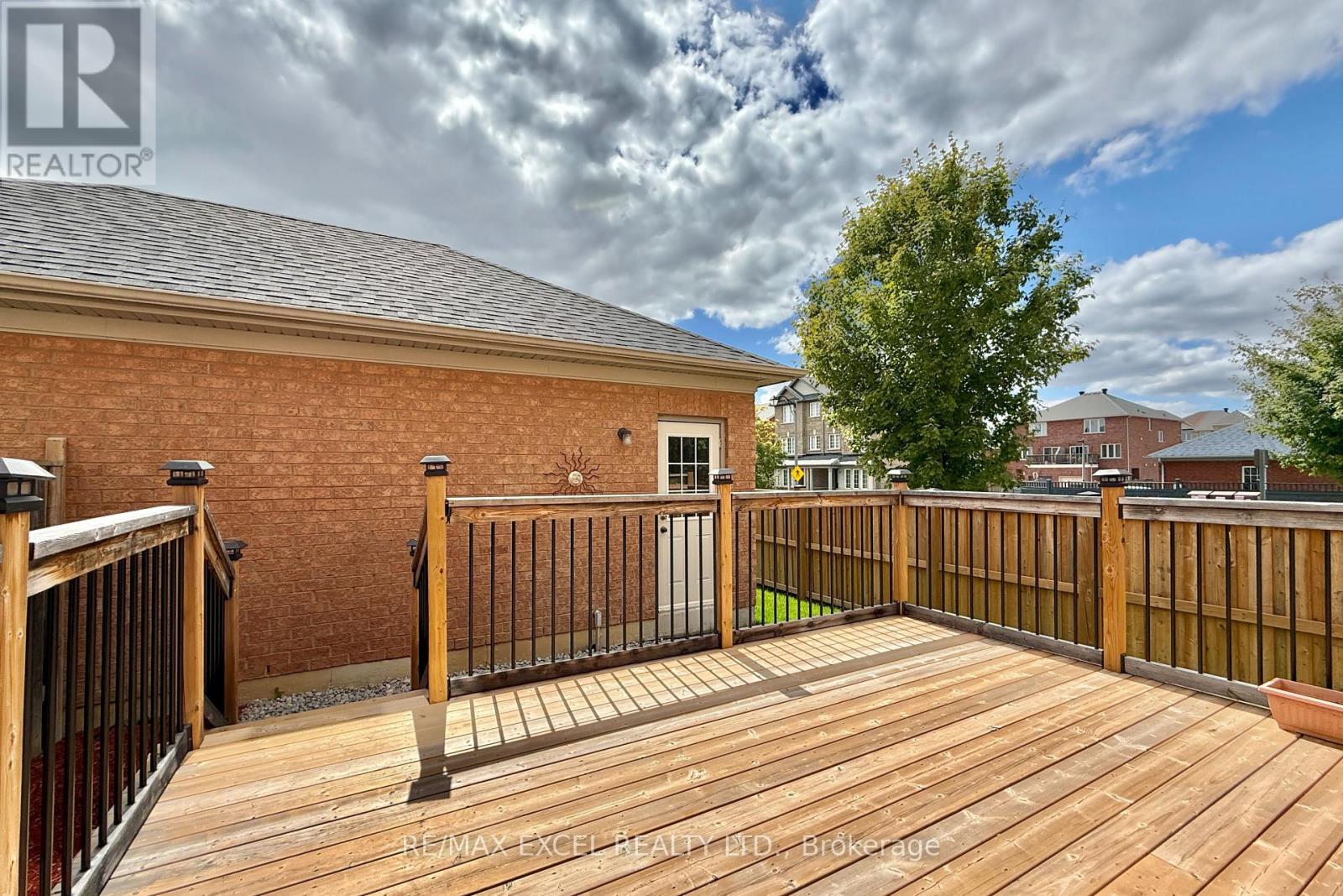 455 White's Hill Avenue, Markham, Ontario  L6B 0J7 - Photo 27 - N12376602