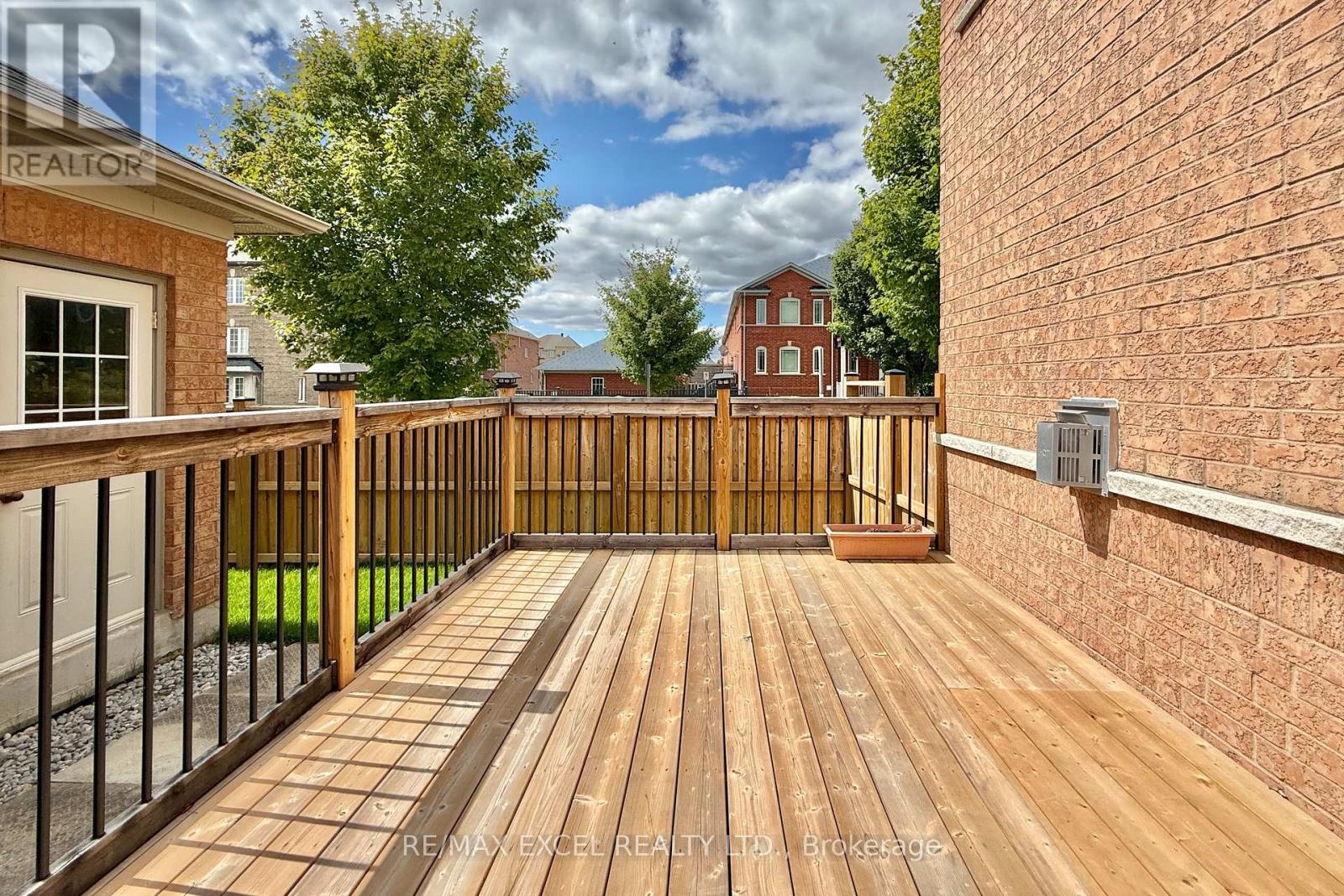455 White's Hill Avenue, Markham, Ontario  L6B 0J7 - Photo 28 - N12376602