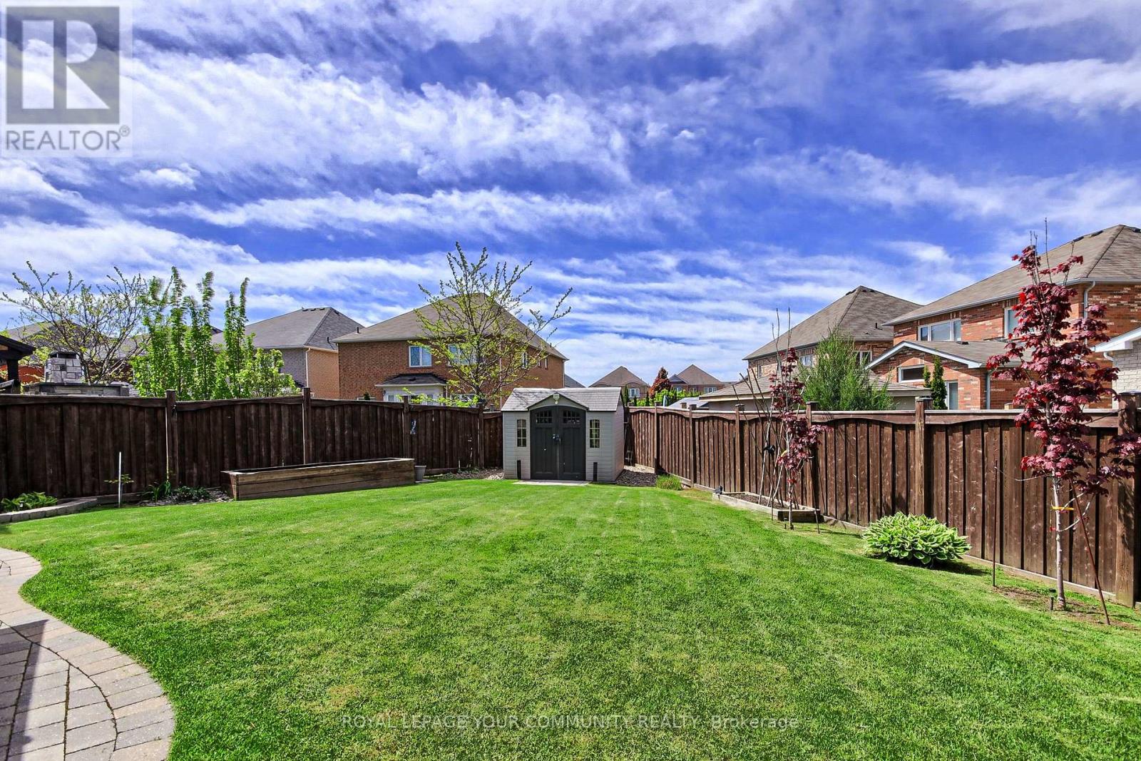 63 Cousteau Drive, Bradford West Gwillimbury, Ontario  L3Z 0H8 - Photo 48 - N12376612