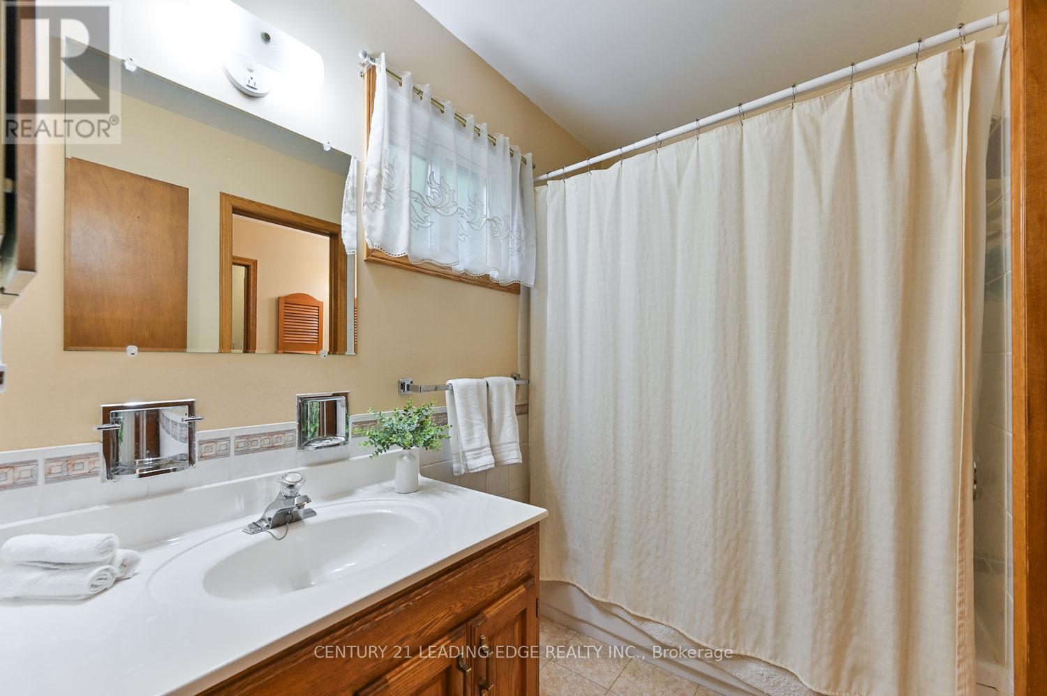 18 Sir Constantine Drive, Markham, Ontario  L3P 2X2 - Photo 19 - N12376704
