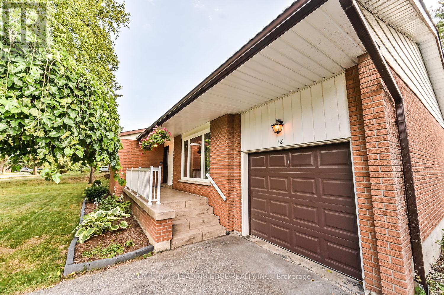 Property at 18 SIR CONSTANTINE DRIVE image 5