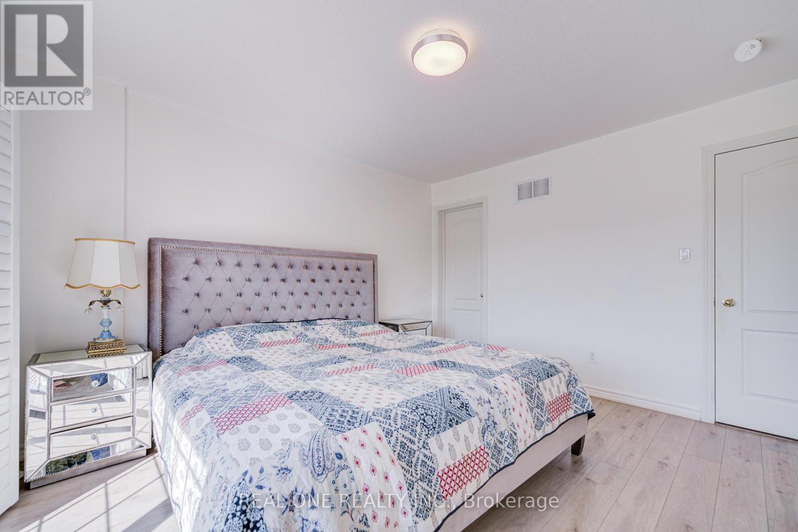9 Ruskov Lane, Markham, Ontario  L6C 0P1 - Photo 19 - N12376756
