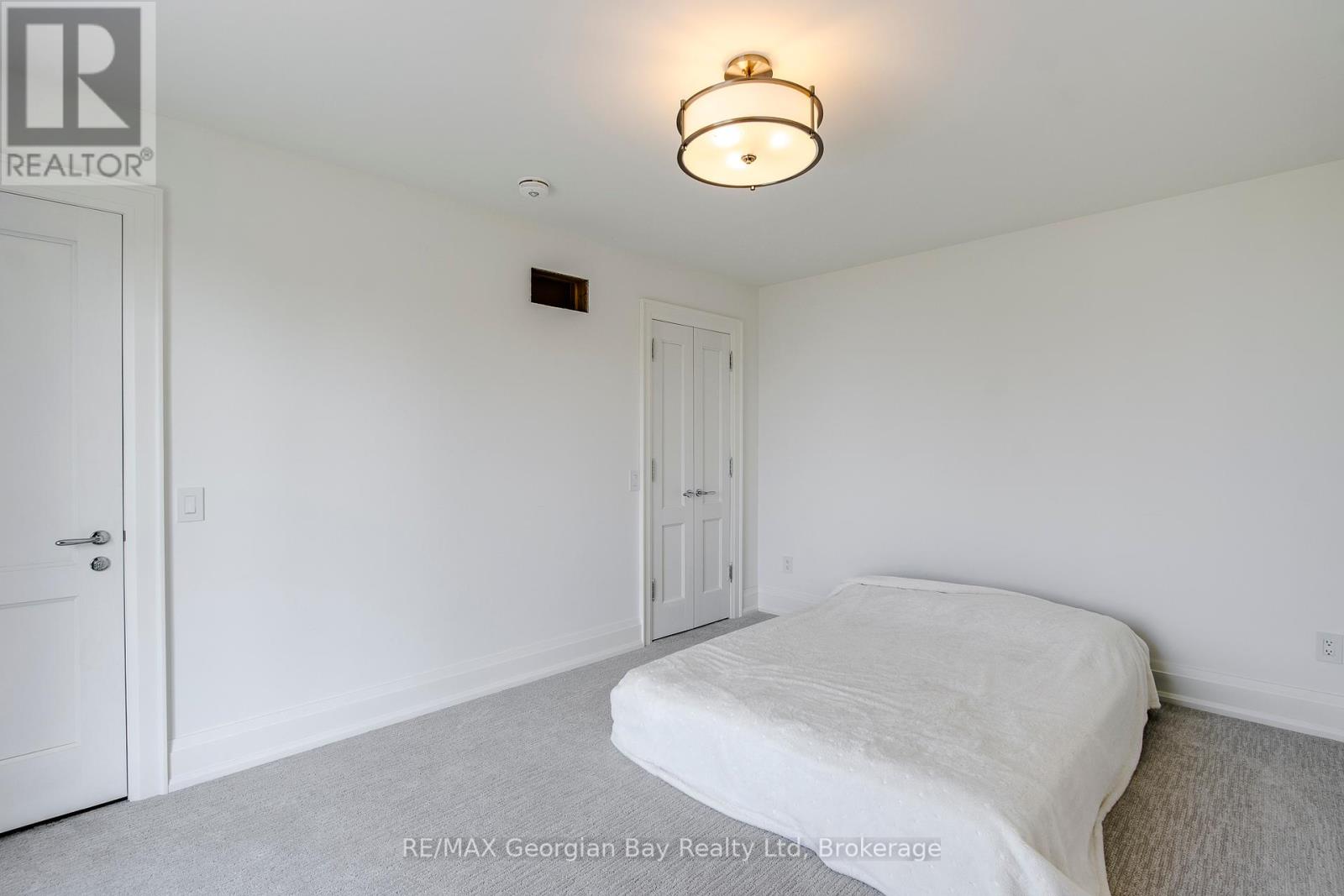 23 Trew Avenue, Tiny, Ontario  L0L 2T0 - Photo 36 - S12365383