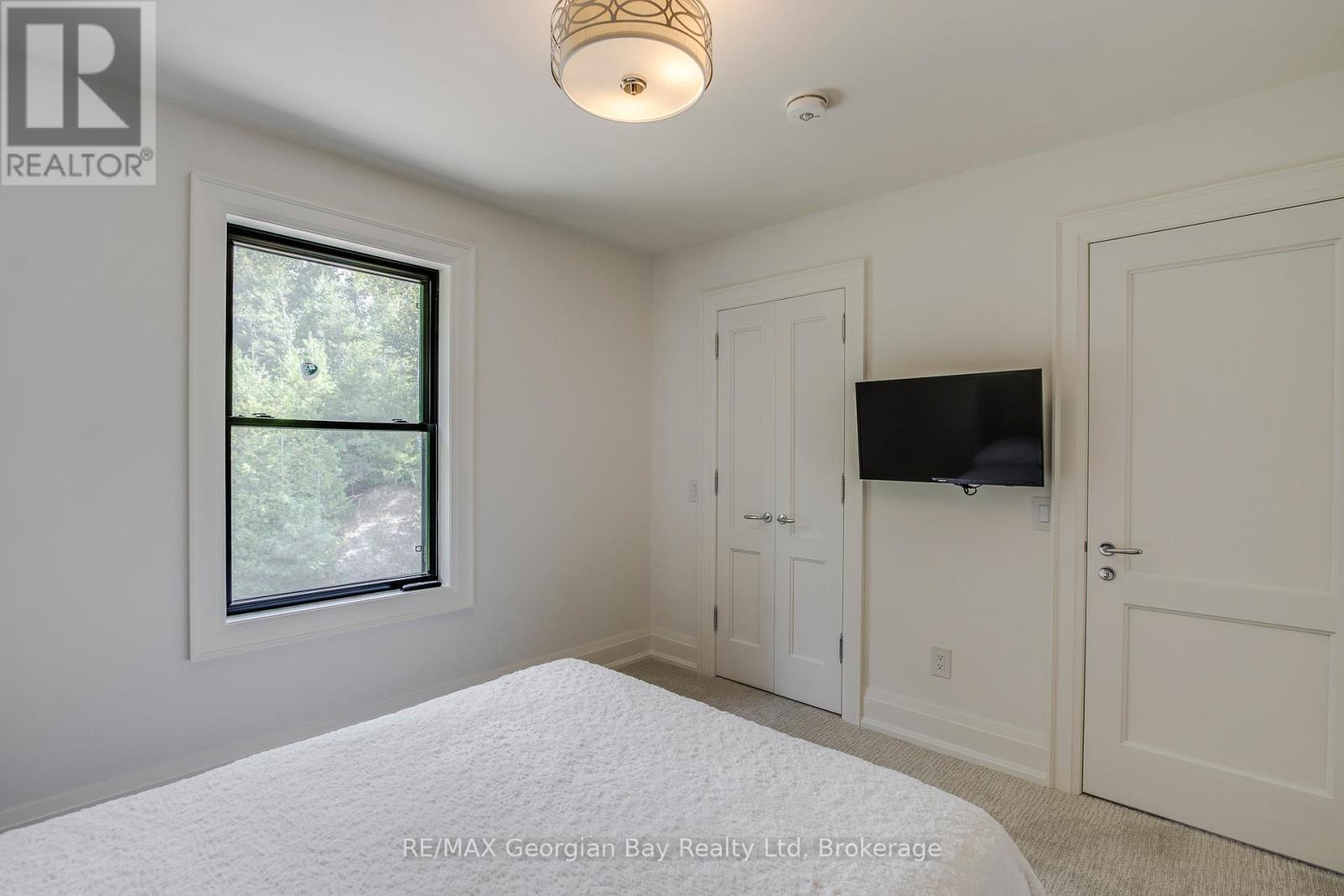 23 Trew Avenue, Tiny, Ontario  L0L 2T0 - Photo 33 - S12365383