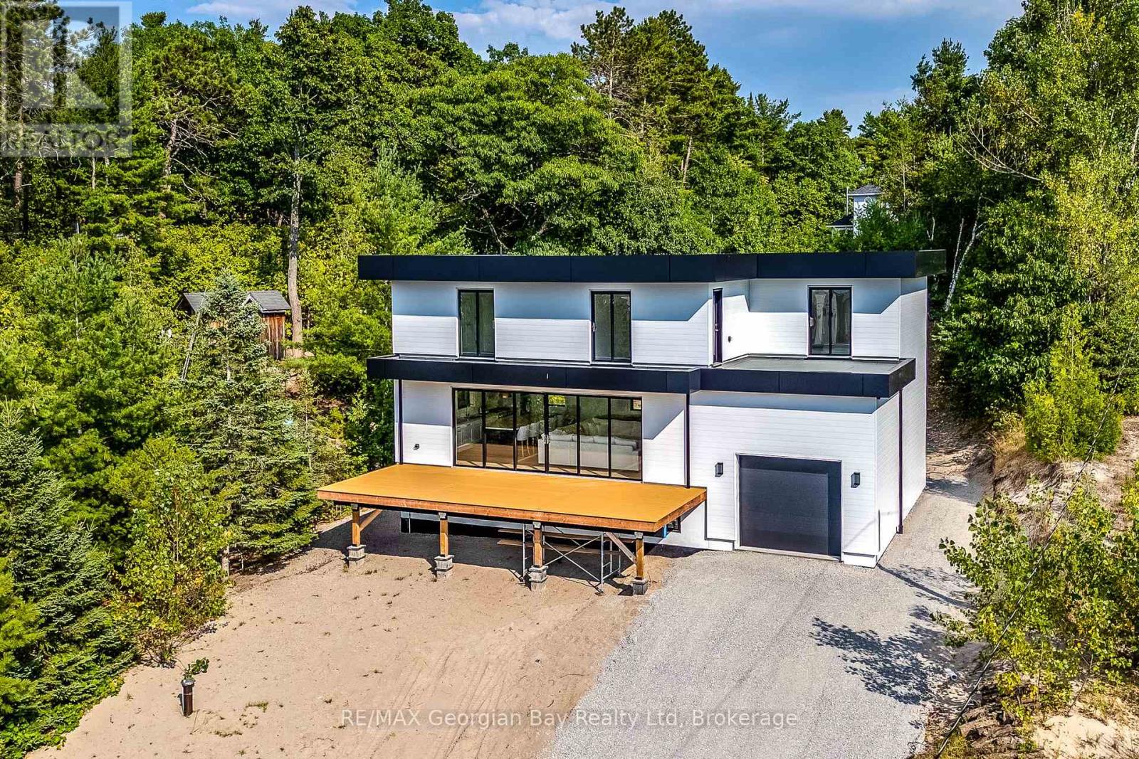 23 Trew Avenue, Tiny, Ontario  L0L 2T0 - Photo 48 - S12365383