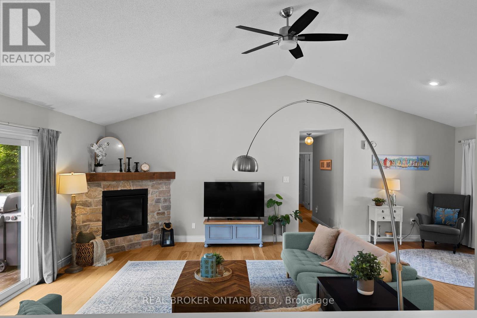 29 Nordic Trail, Oro-Medonte, Ontario  L0L 2L0 - Photo 10 - S12376562