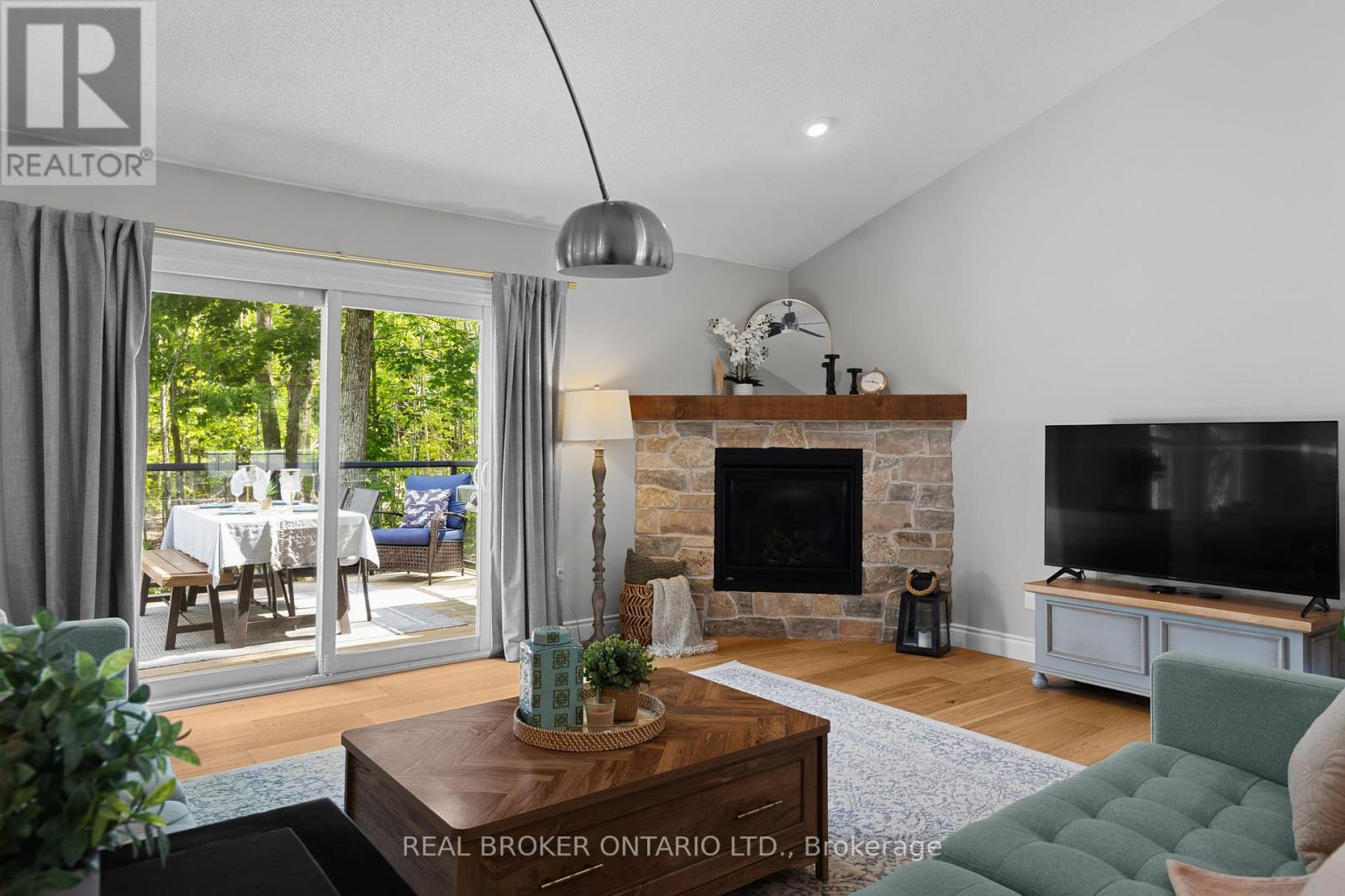 29 Nordic Trail, Oro-Medonte, Ontario  L0L 2L0 - Photo 11 - S12376562