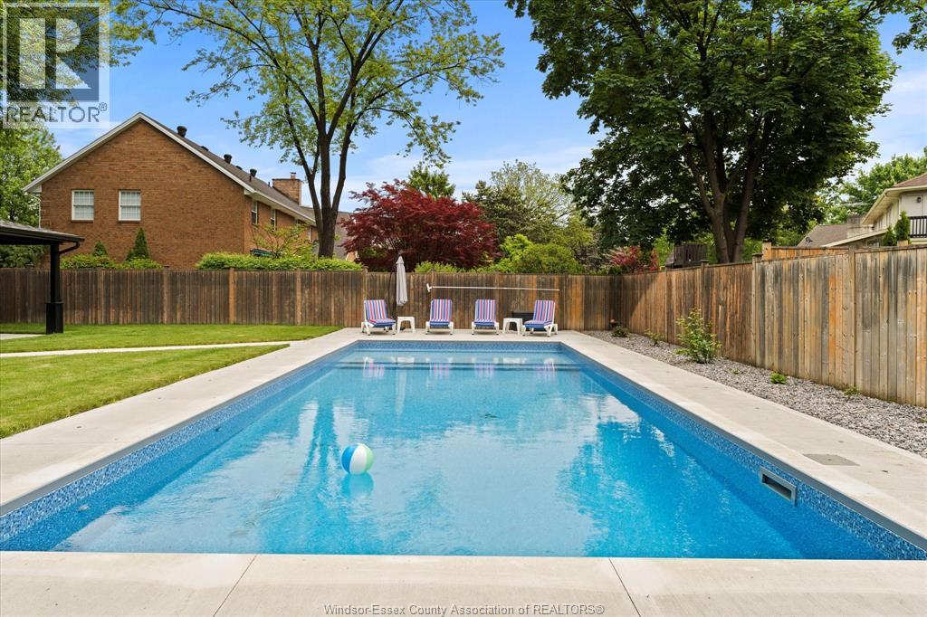 359 Elmgrove Drive, Lakeshore, Ontario  N8N 4H1 - Photo 42 - 25022210
