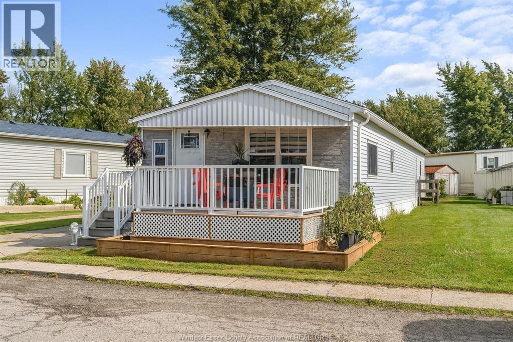 138 Dana Drive, Essex, Ontario  N8M 2A3 - Photo 1 - 25022196
