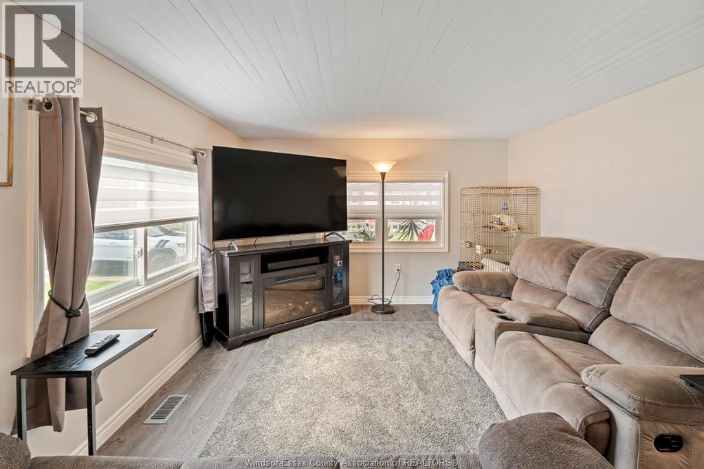 138 Dana Drive, Essex, Ontario  N8M 2A3 - Photo 8 - 25022196
