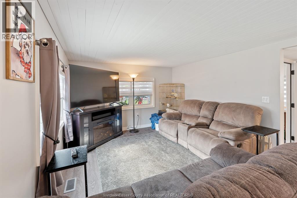 138 Dana Drive, Essex, Ontario  N8M 2A3 - Photo 9 - 25022196