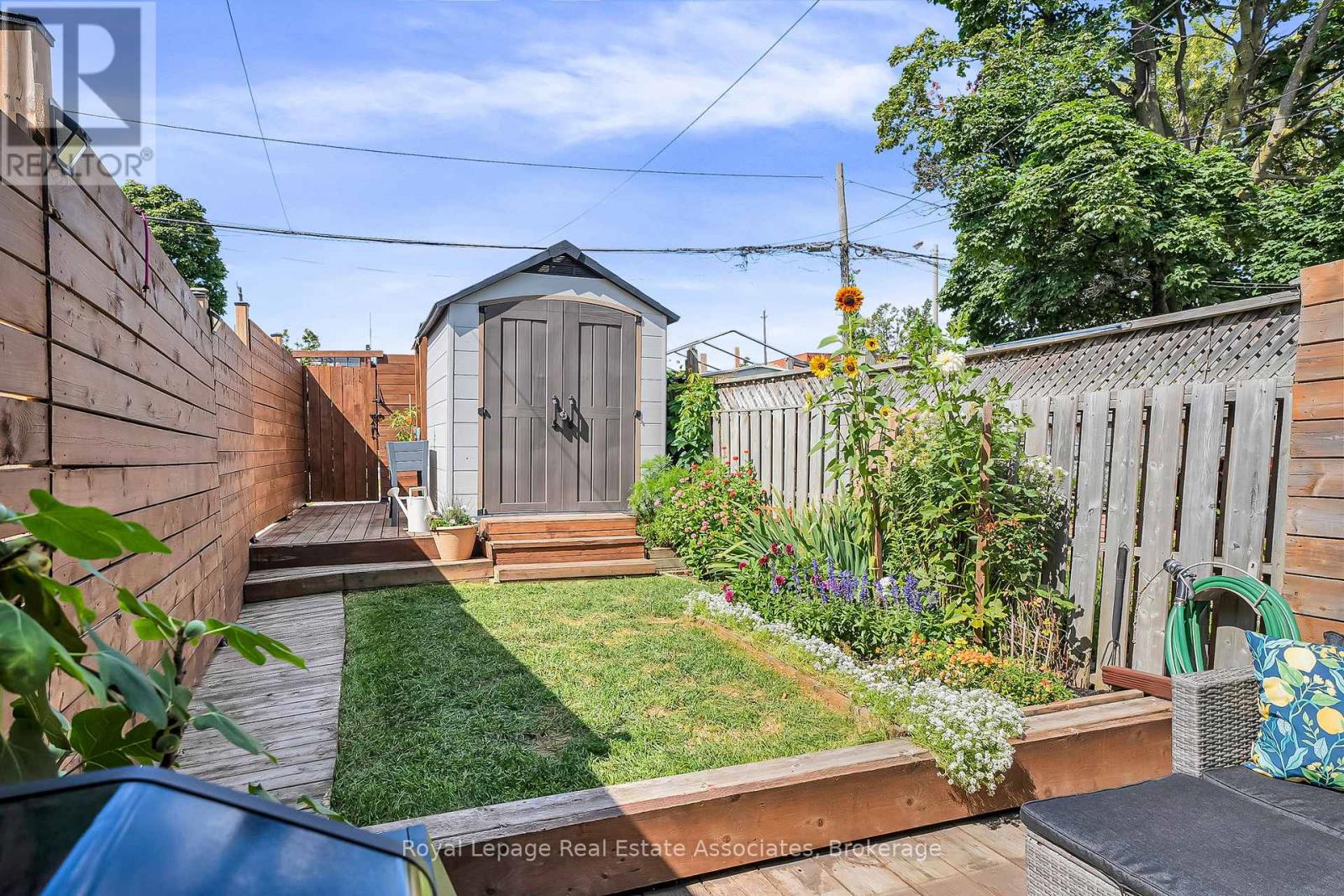 240 Sixth Street, Toronto (New Toronto), Ontario  M8V 3A7 - Photo 35 - W12376576