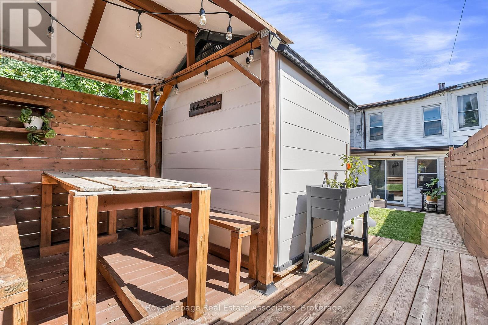 240 Sixth Street, Toronto (New Toronto), Ontario  M8V 3A7 - Photo 40 - W12376576