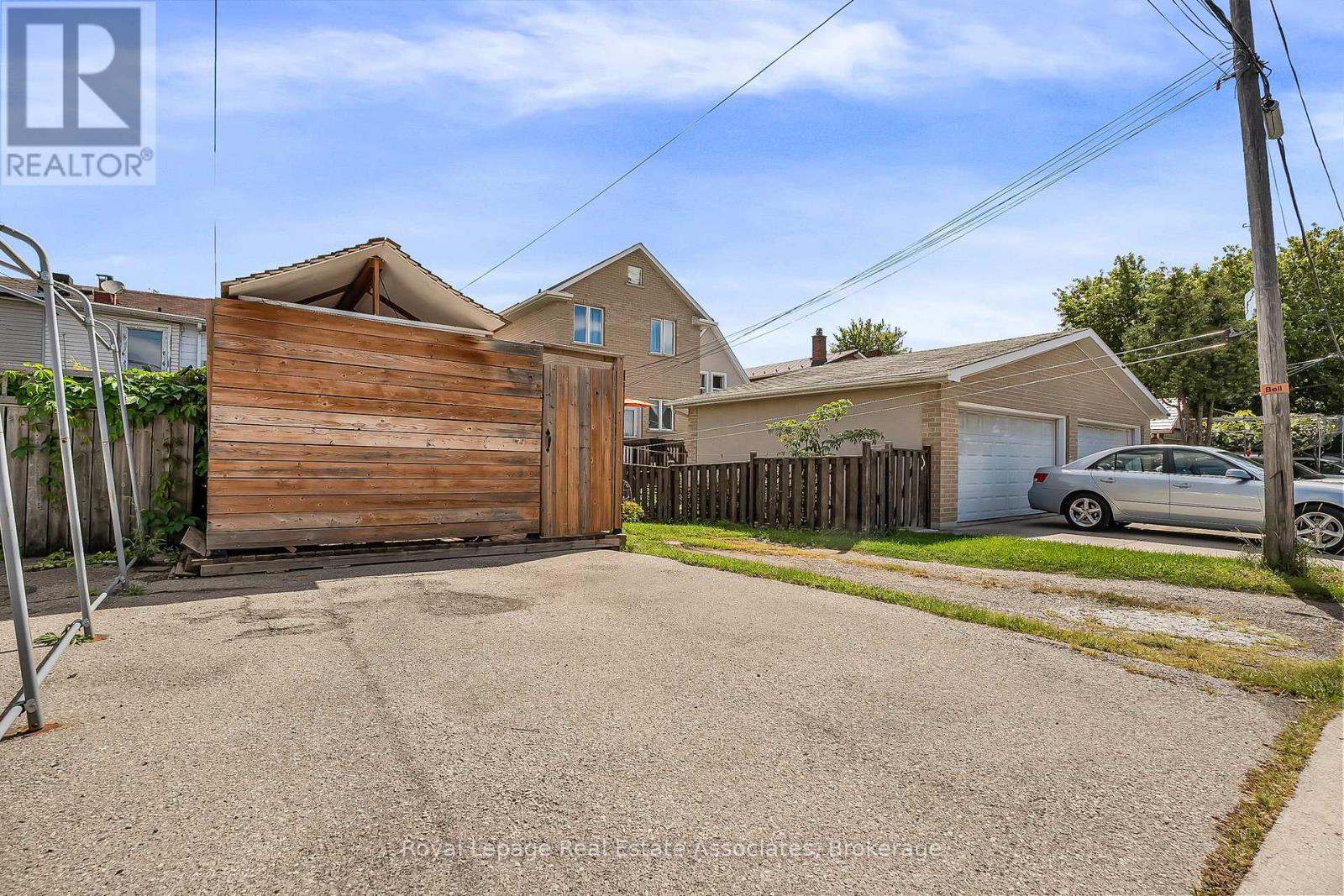 240 Sixth Street, Toronto (New Toronto), Ontario  M8V 3A7 - Photo 44 - W12376576