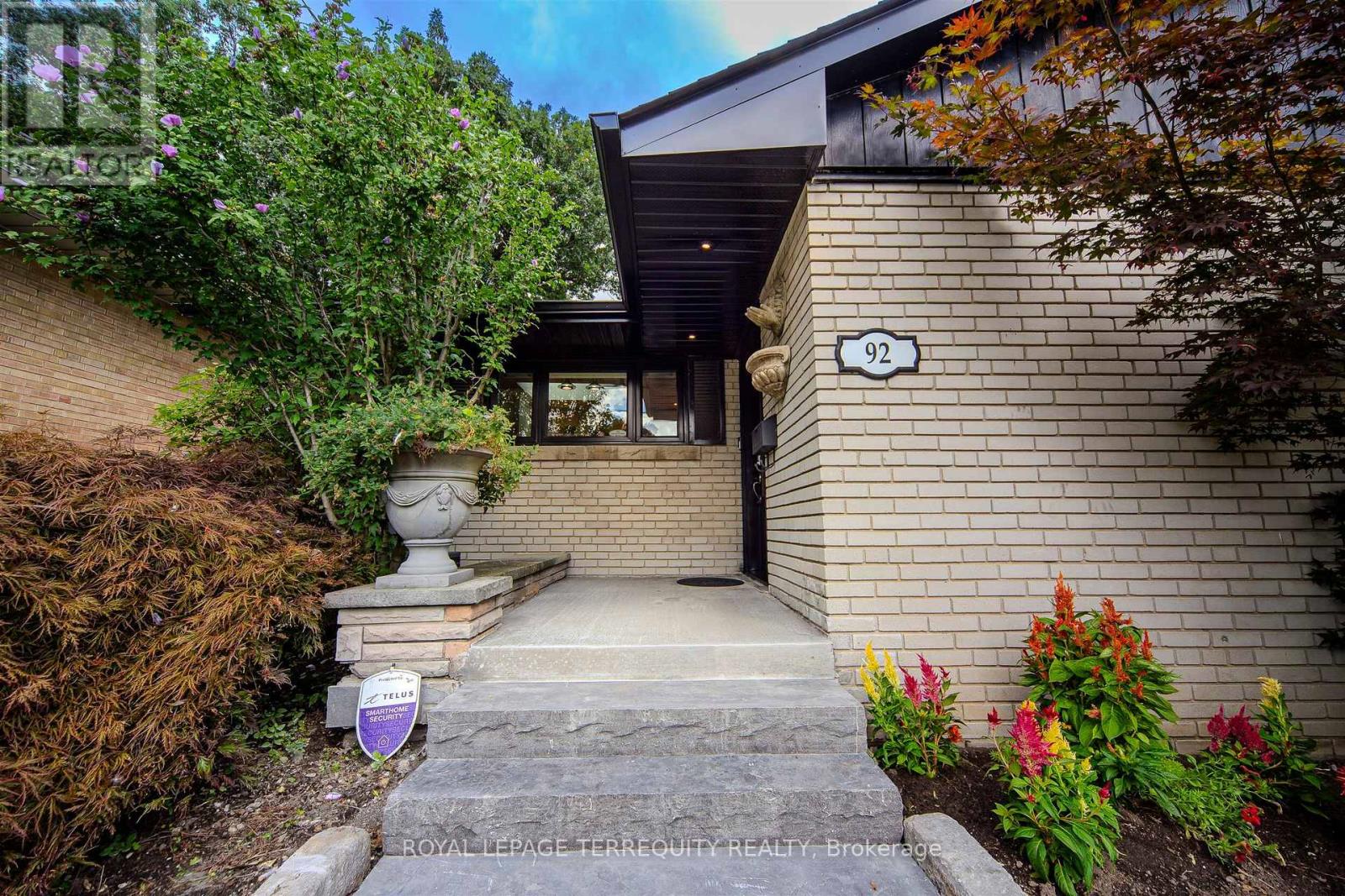 Property at 92 SASKATOON DRIVE image 2