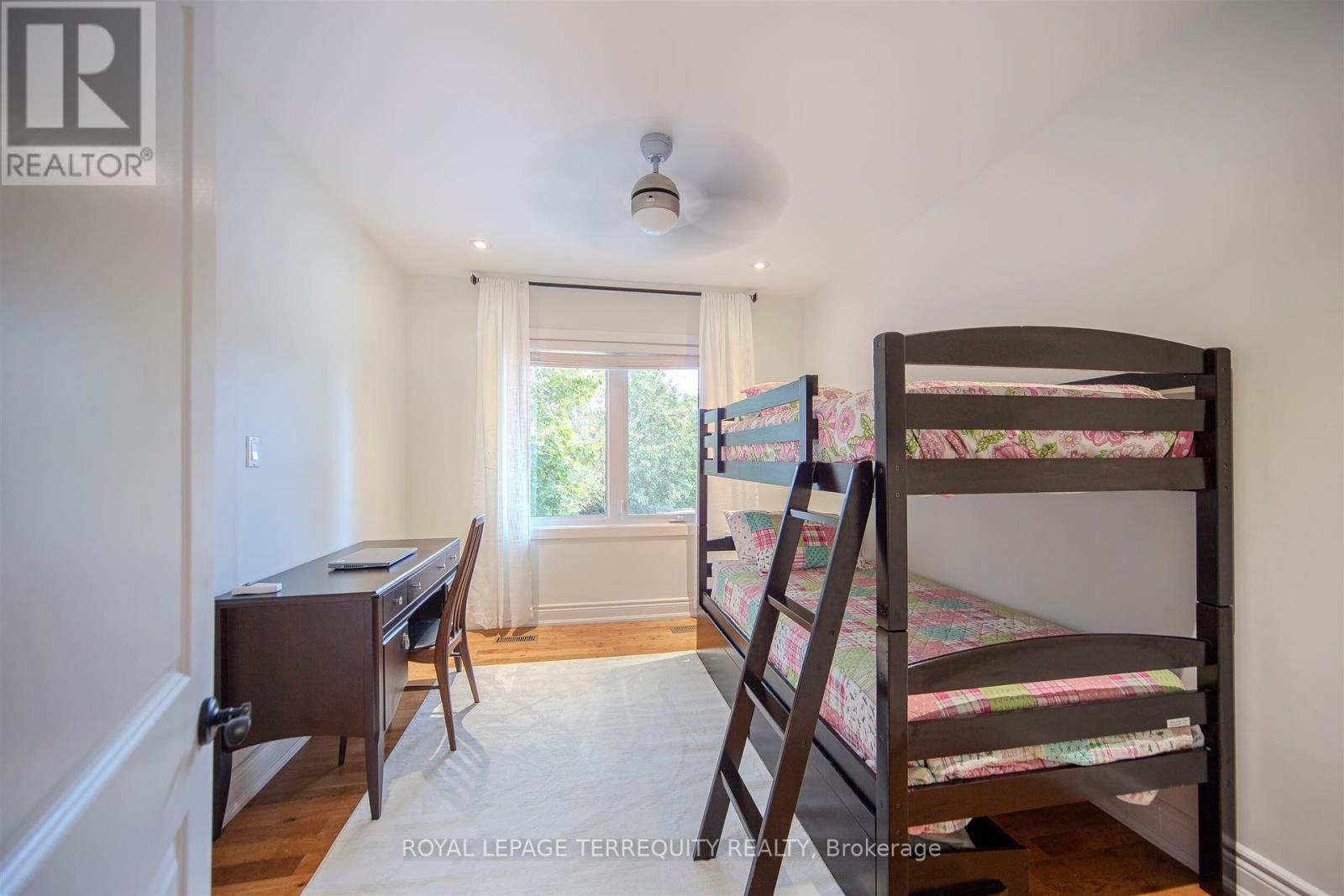 92 Saskatoon Drive, Toronto (Kingsview Village-The Westway), Ontario  M9P 2G4 - Photo 26 - W12376683