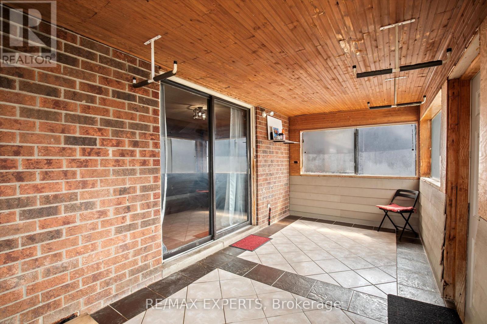 4 Martindale Crescent, Brampton, Ontario  L6X 2T9 - Photo 23 - W12376701