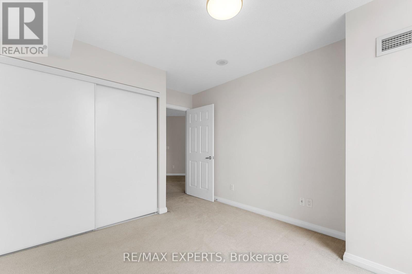 1101 - 220 Forum Drive, Mississauga, Ontario  L4Z 4K1 - Photo 16 - W12376721