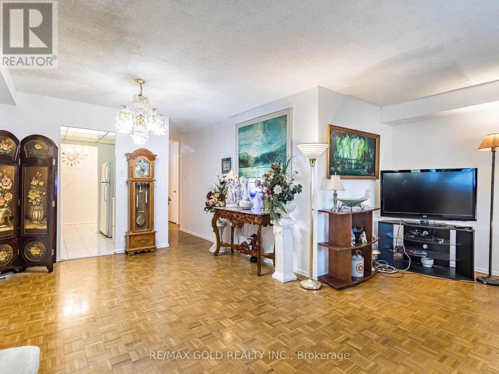 610 - 4 Lisa Street, Brampton, Ontario  L6T 4B6 - Photo 20 - W12376759