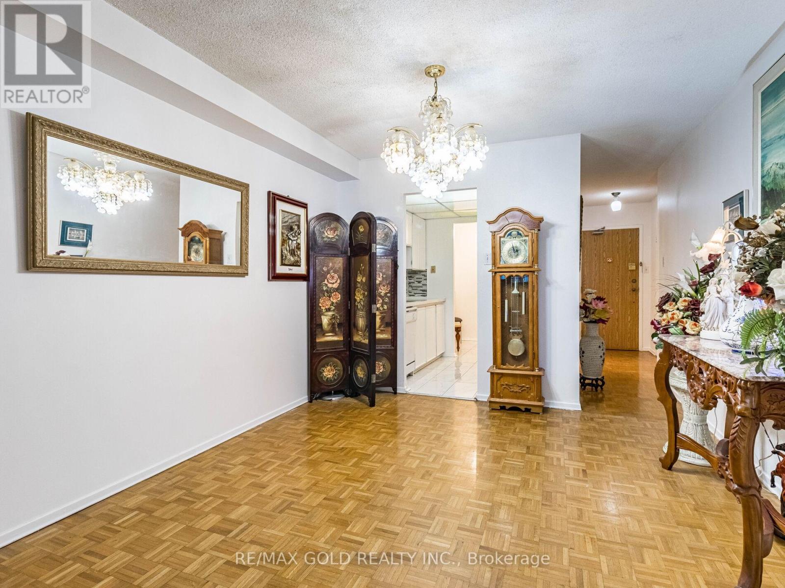 610 - 4 Lisa Street, Brampton, Ontario  L6T 4B6 - Photo 21 - W12376759