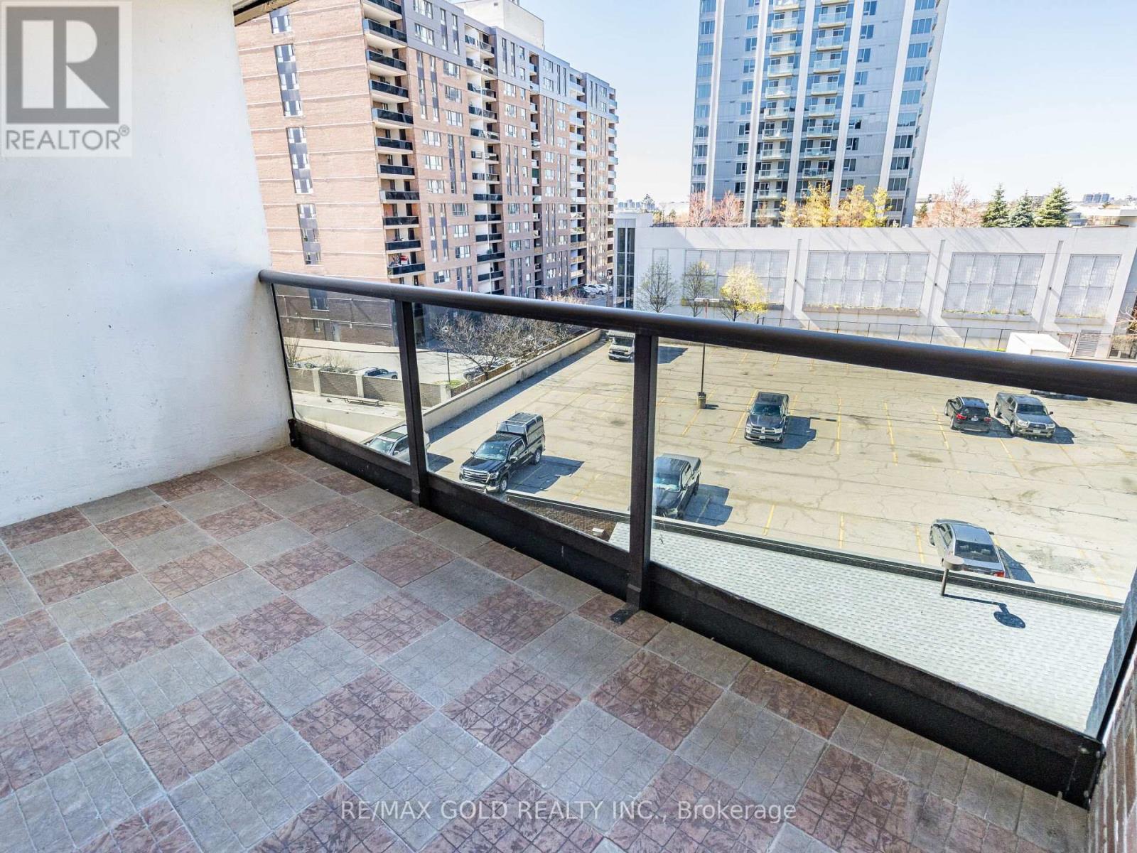 610 - 4 Lisa Street, Brampton, Ontario  L6T 4B6 - Photo 35 - W12376759