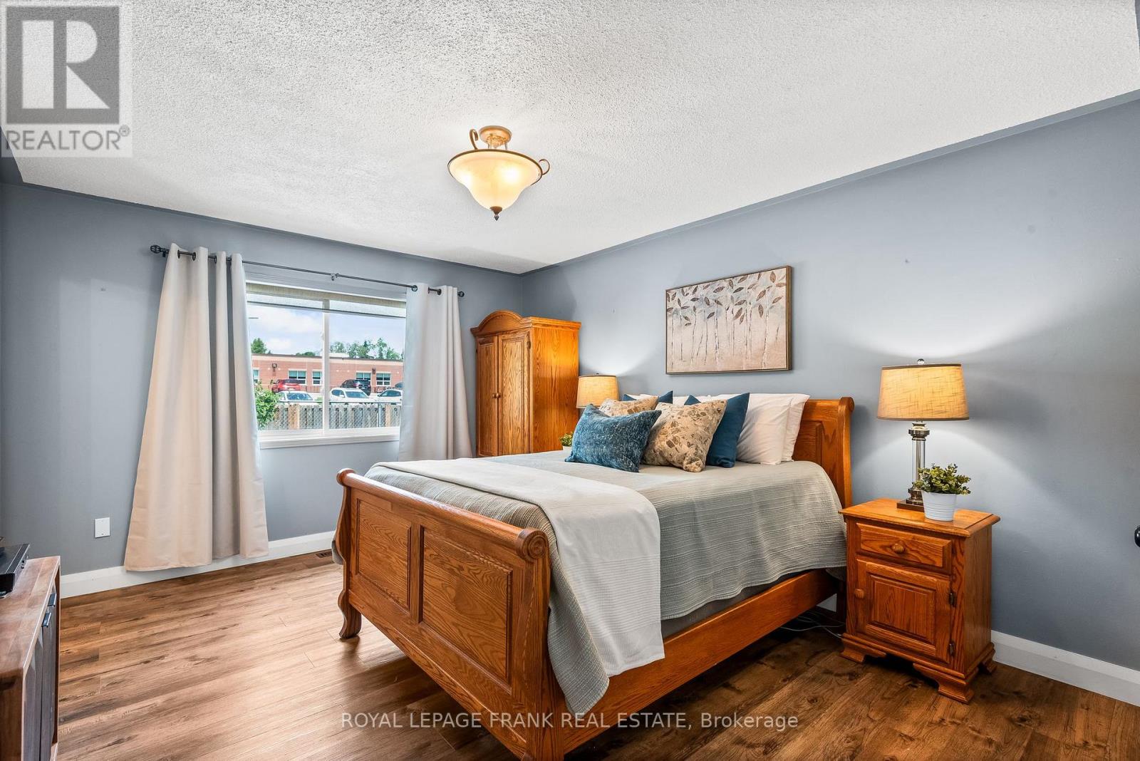 8 Brookside Street, Cavan Monaghan, Ontario  L0A 1G0 - Photo 15 - X12377016