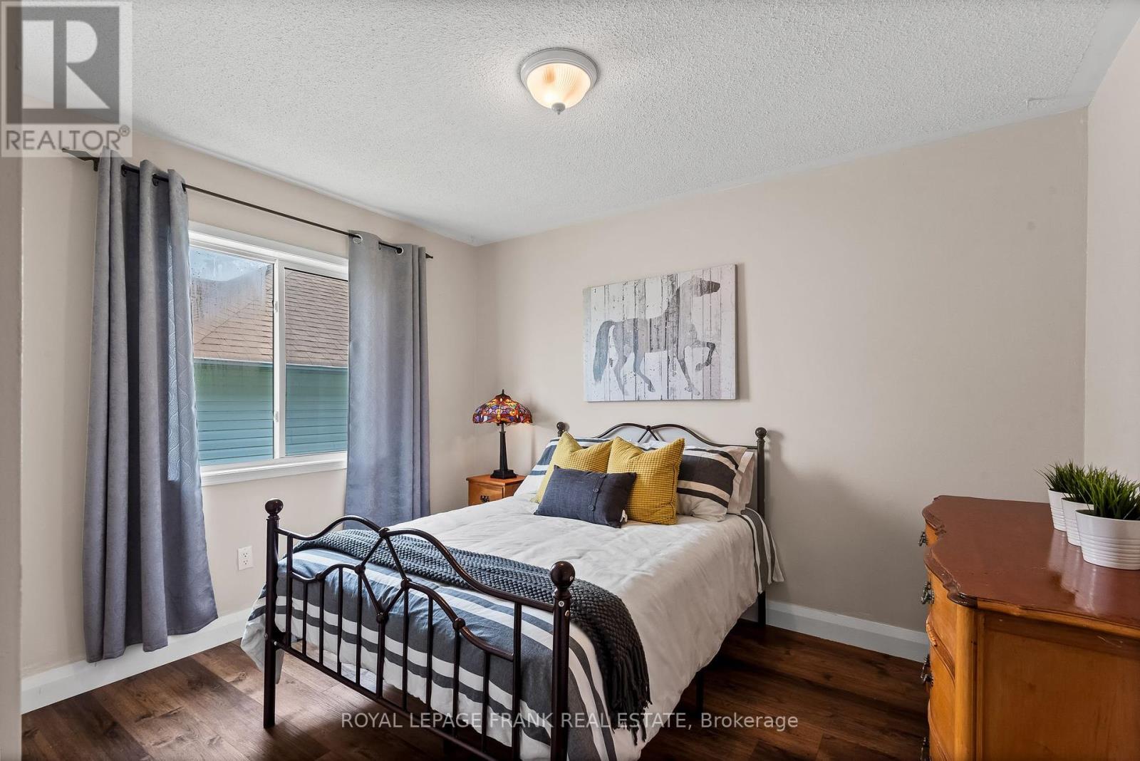 8 Brookside Street, Cavan Monaghan, Ontario  L0A 1G0 - Photo 17 - X12377016