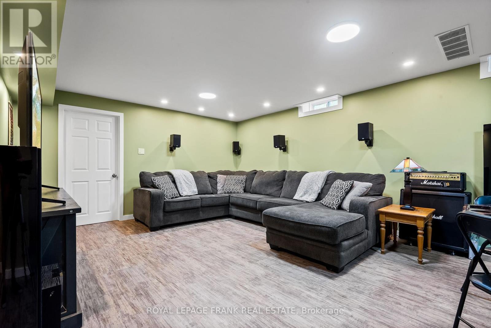 8 Brookside Street, Cavan Monaghan, Ontario  L0A 1G0 - Photo 21 - X12377016