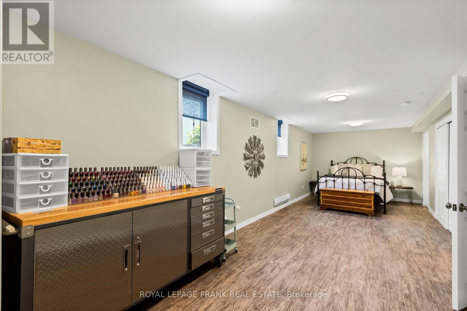 8 Brookside Street, Cavan Monaghan, Ontario  L0A 1G0 - Photo 26 - X12377016