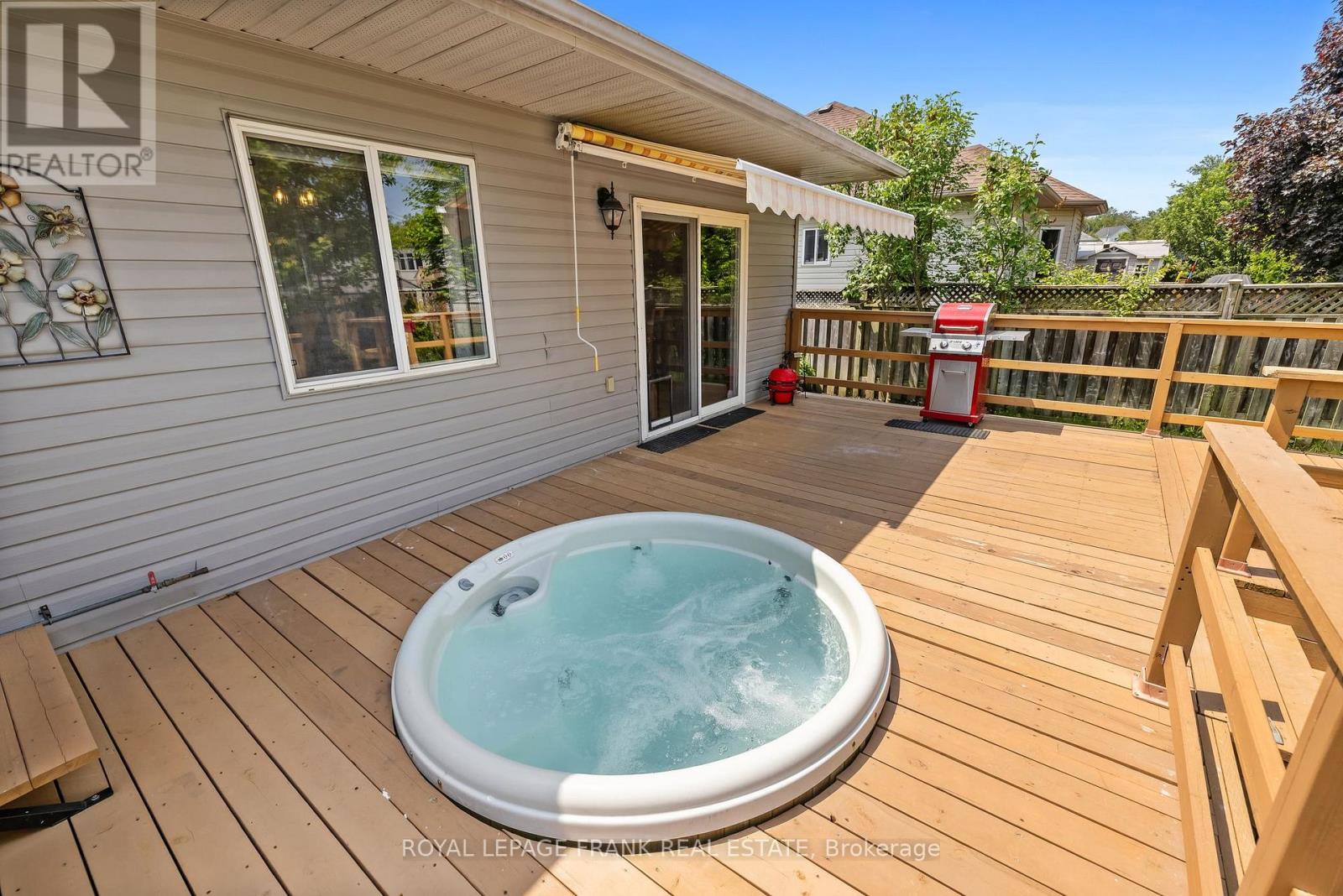 8 Brookside Street, Cavan Monaghan, Ontario  L0A 1G0 - Photo 29 - X12377016