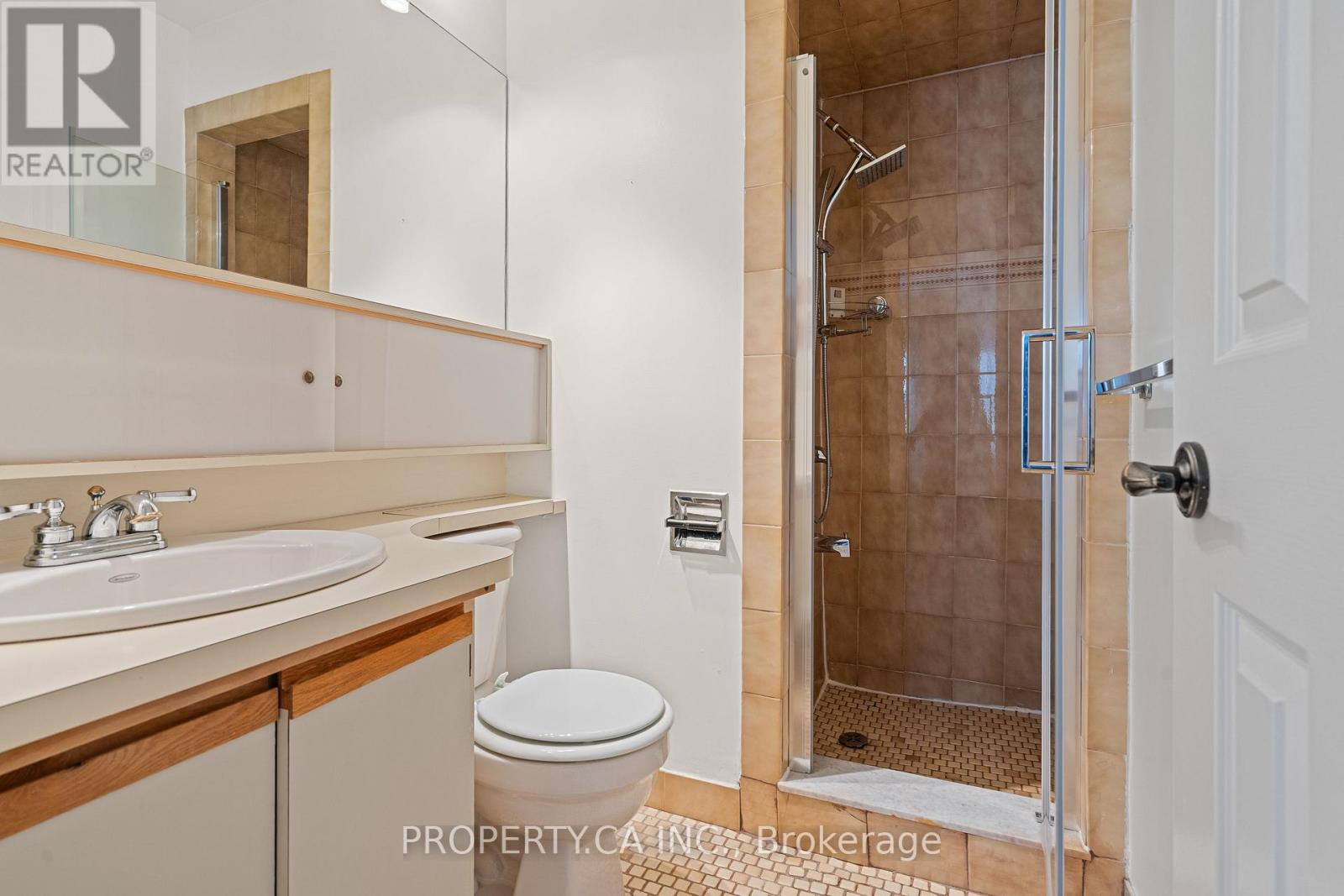 37 Black Hawk Way, Toronto, Ontario  M2R 3L5 - Photo 14 - C12376886