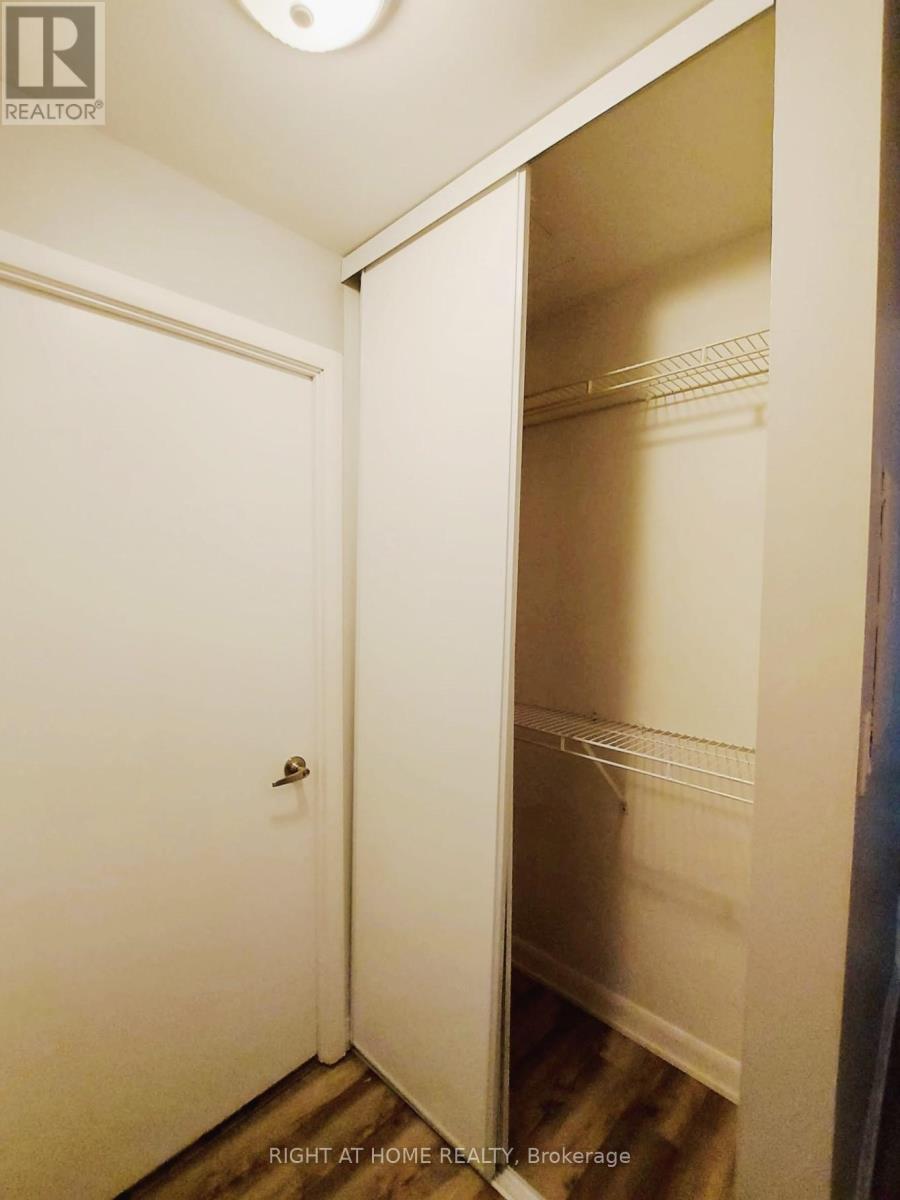 734 - 600 Fleet Street, Toronto, Ontario  M5V 1B7 - Photo 18 - C12376918