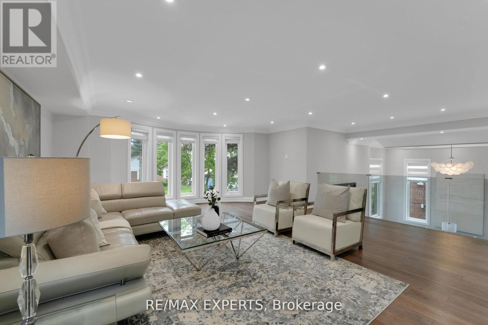 92 Churchill Avenue, Toronto (Willowdale West), Ontario  M2N 1Z1 - Photo 21 - C12376935